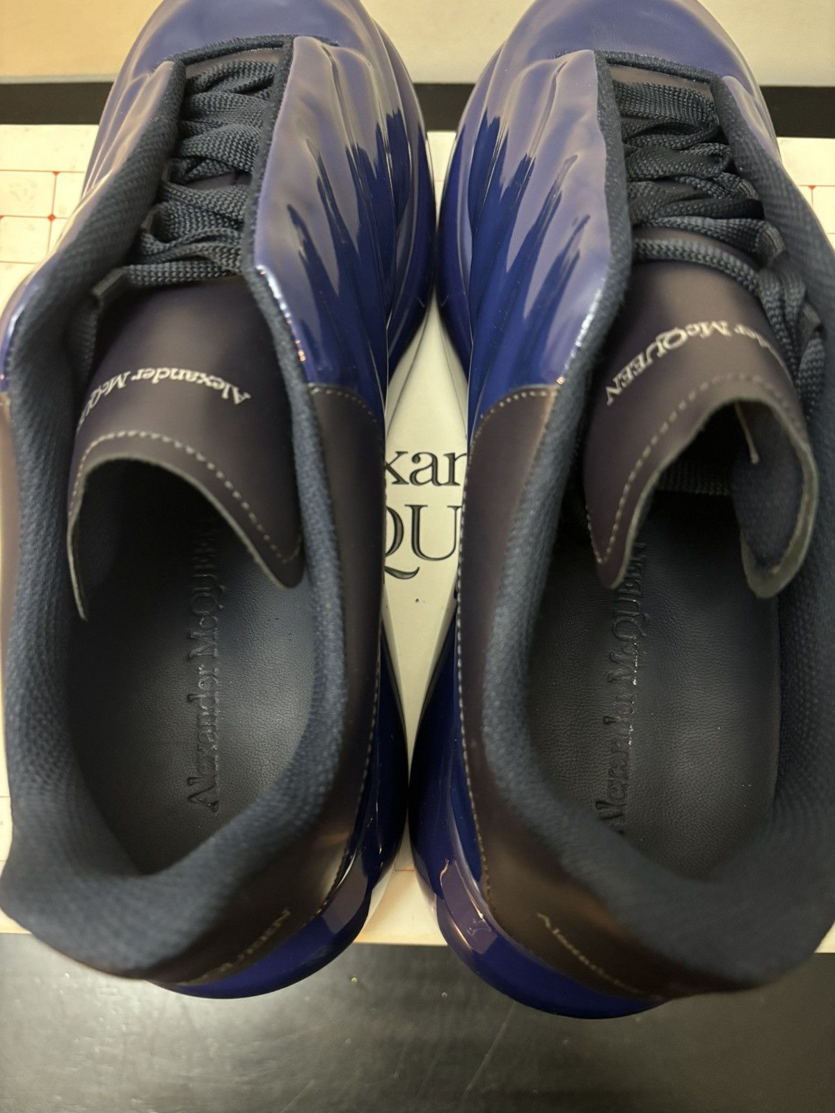 Alexander McQueen Alexander McQueen Oversized Gloss Sneakers Navy Blue Size US 12.5 / EU 45-46 - 7 Thumbnail