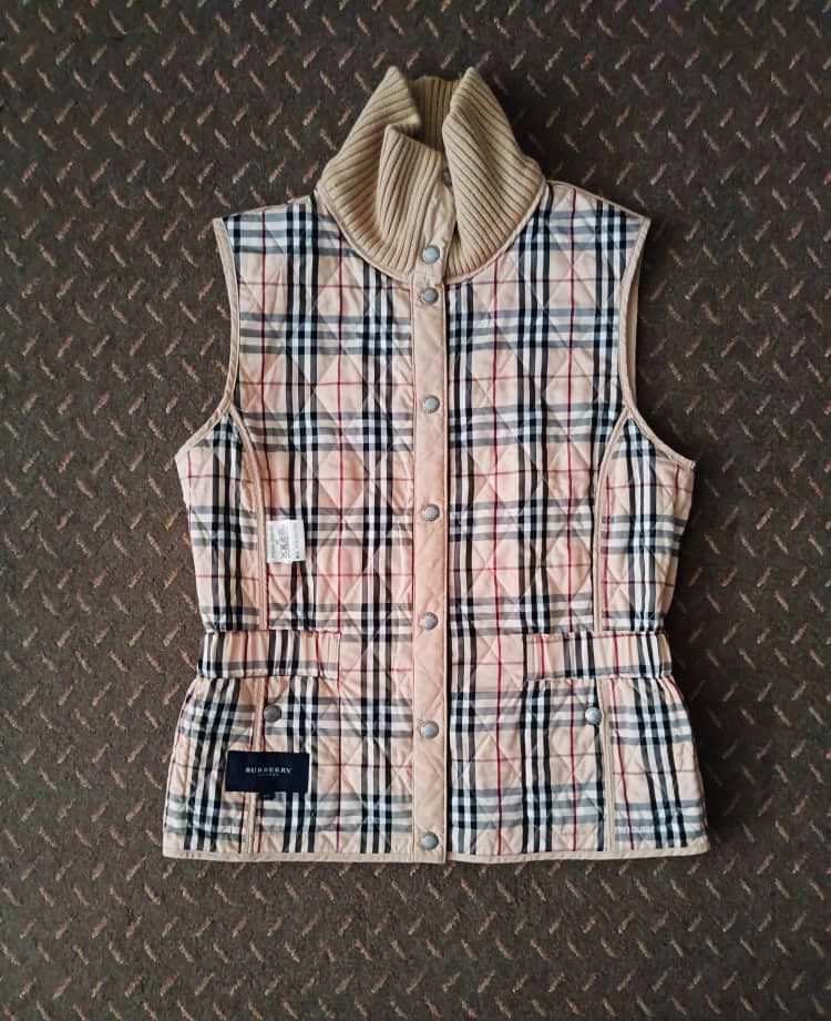 Burberry × Vintage Vintage Burberrys Nova Checked Vest Riversible Size US S / EU 44-46 / 1 - 2 Thumbnail