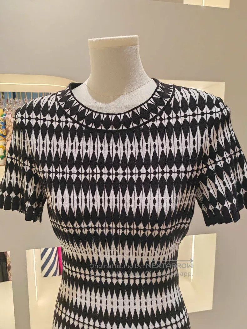 Alaia Alaia Black and White Geometric Diamond Knit Fabric Short Size XS / US 0-2 / IT 36-38 - 6 Thumbnail