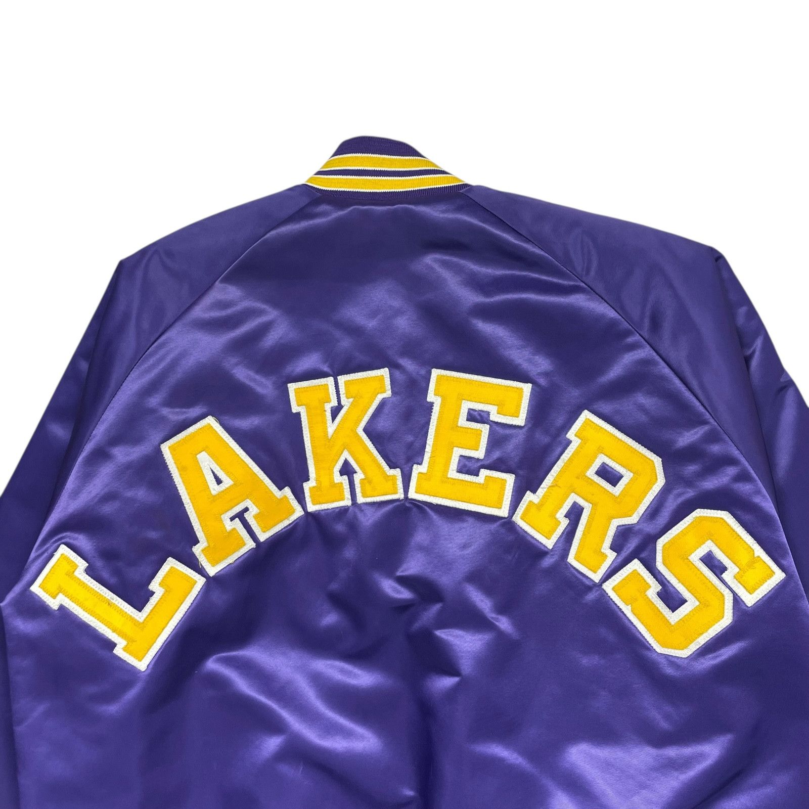 NBA 90s LA LAKERS SATIN BOMBER JACKET PURPLE SIZE XL MADE IN USA Size US XL / EU 56 / 4 - 4 Thumbnail