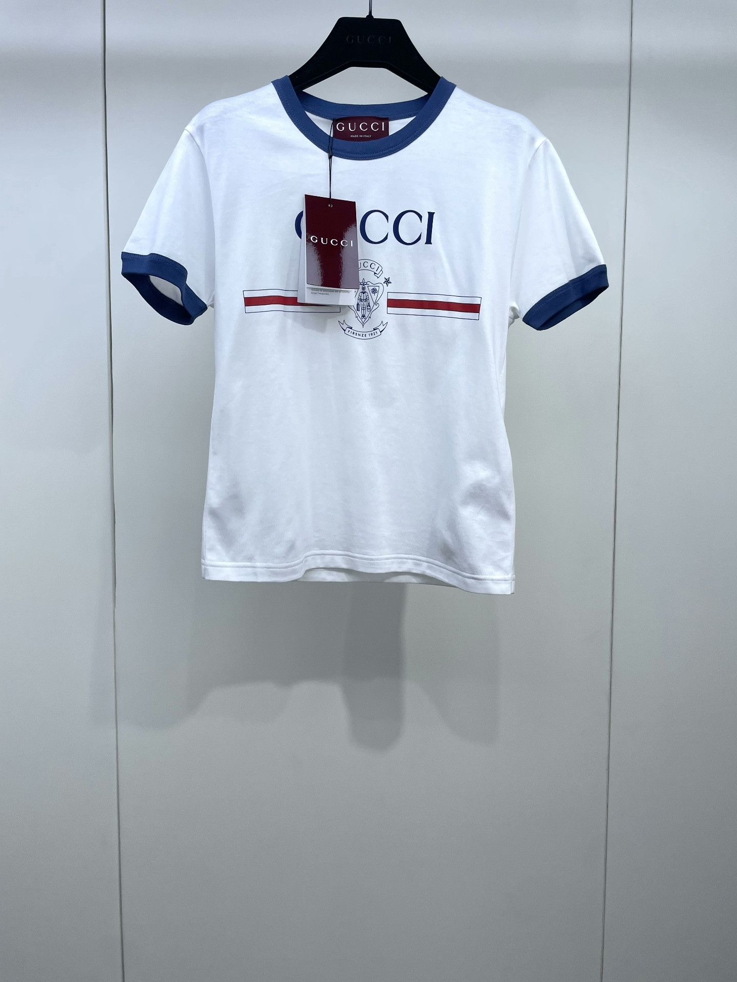 Gucci Gucci 25 New Short-Sleeve Top Size XS / US 0-2 / IT 36-38 - 1 Thumbnail