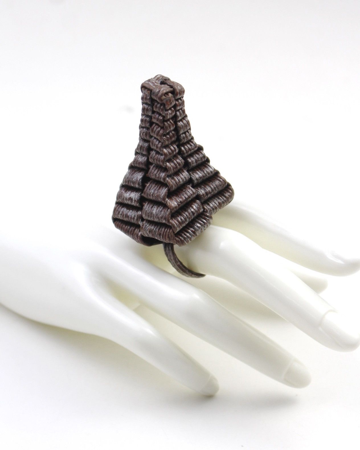 Vintage 2000S JAPANESE MADE HANDWOVEN BROWN STRUCTURED RING Size ONE SIZE - 2 Thumbnail