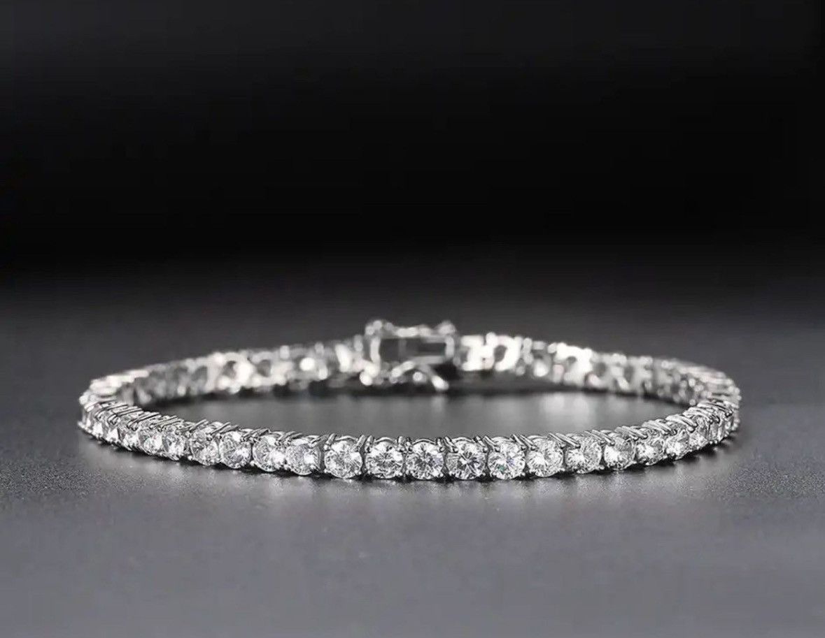 Jewelry 5 MM Tennis Chain Bracelet Size ONE SIZE - 1 Thumbnail