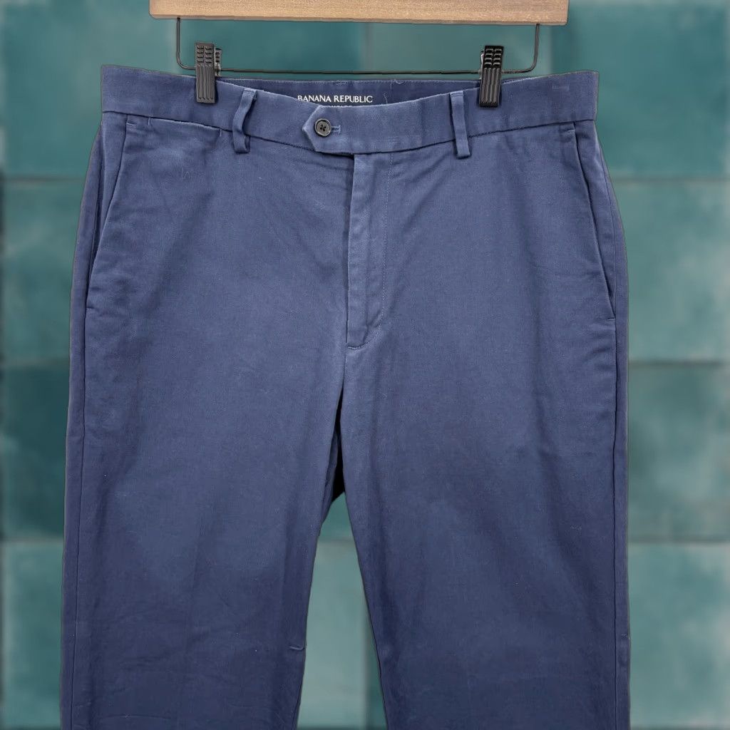 Banana Republic Banana Republic Pants Mens 33x34 Blue Slim Traveler Chino Stretch Casual Work Tapered Front Flat Naut Size US 33 - 1 Thumbnail