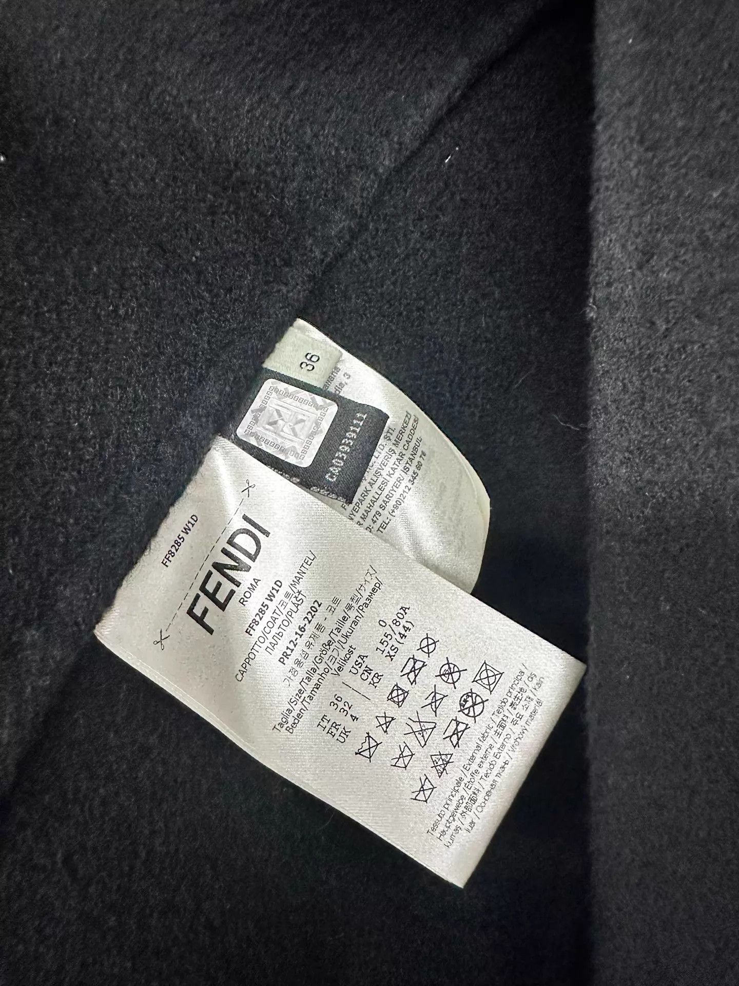 Fendi Fendi Cloak Coat 36 Size XS / US 0-2 / IT 36-38 - 3 Thumbnail