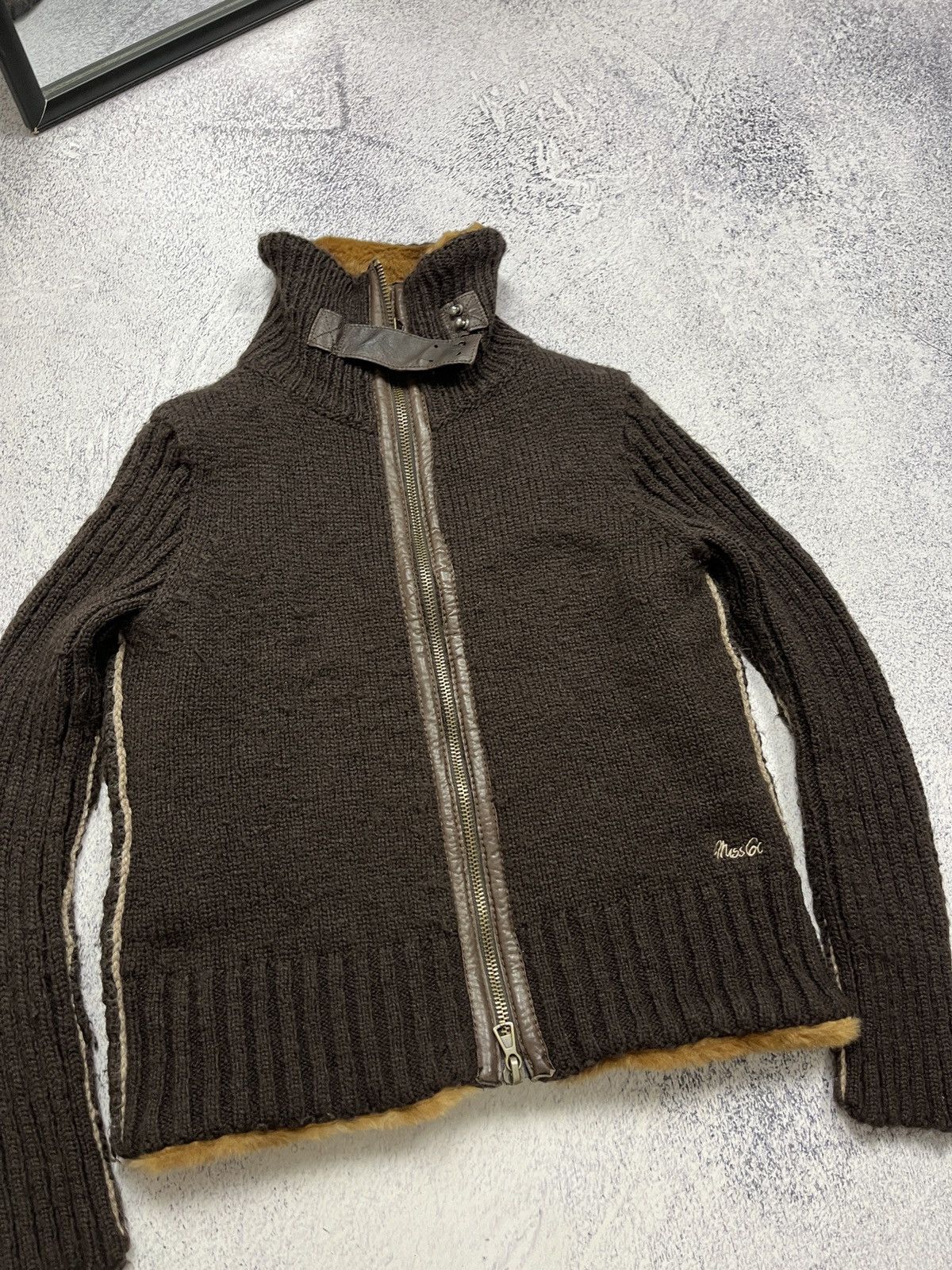 Japanese Brand Miss Sixty Fur Zip Up Crop Knit Sweater Jacket Avant Garde Size US S / EU 44-46 / 1 - 9 Thumbnail