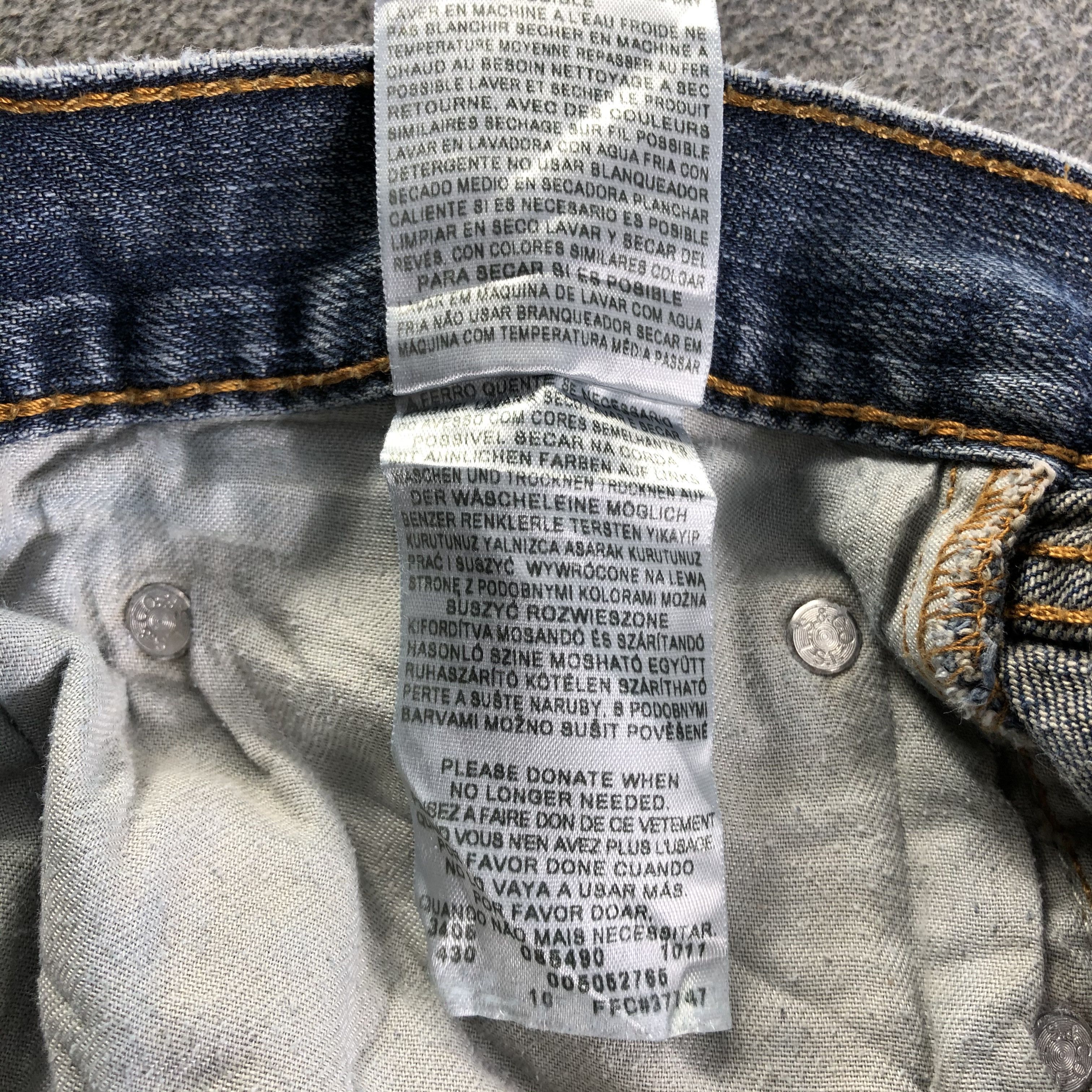 Levi's Vintage Blue Wash Levis 505 Jeans-J4178 Size US 34 / EU 50 - 11 Thumbnail