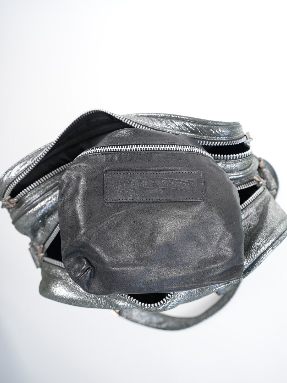 Chrome Hearts Chrome Hearts Diaper Bag Silver Metallic Leather Size ONE SIZE - 16 Thumbnail