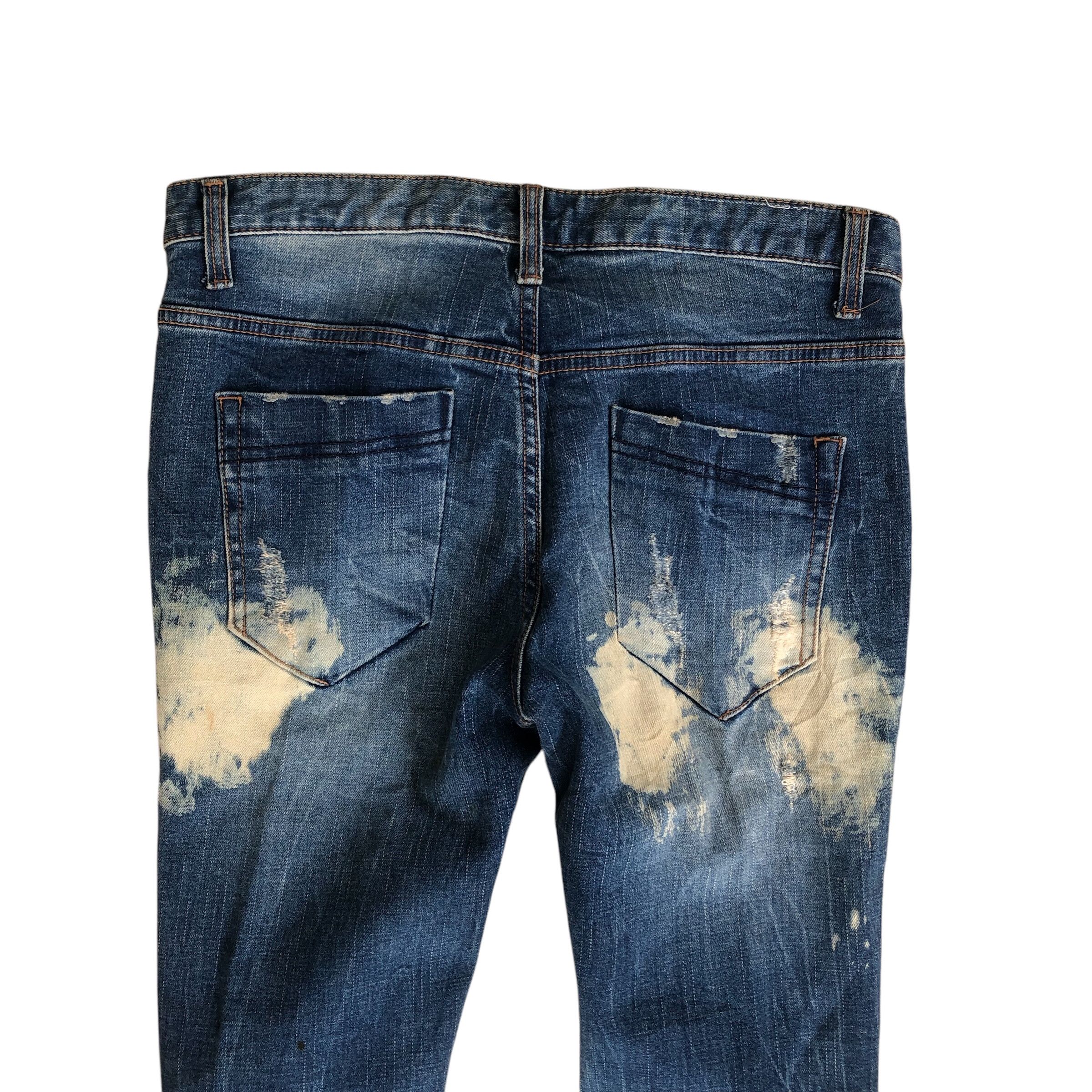 Kazuyuki Kumagai Attachment ATTACHMENT Distressed Bleached Denim by Kazuyuki Kumagai Size US 30 / EU 46 - 5 Thumbnail