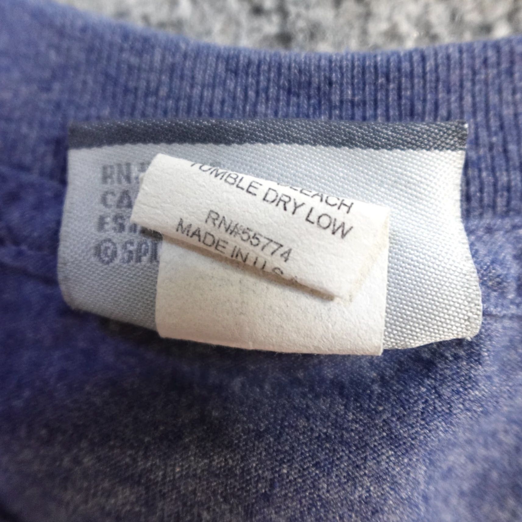 Vintage VINTAGE Split T-shirt M Blue Double-Sided USA USA Shirt Mens Split T-shirt M Blue Double-Sided Vintage USA Shirt Mens Size US M / EU 48-50 / 2 - 7 Thumbnail