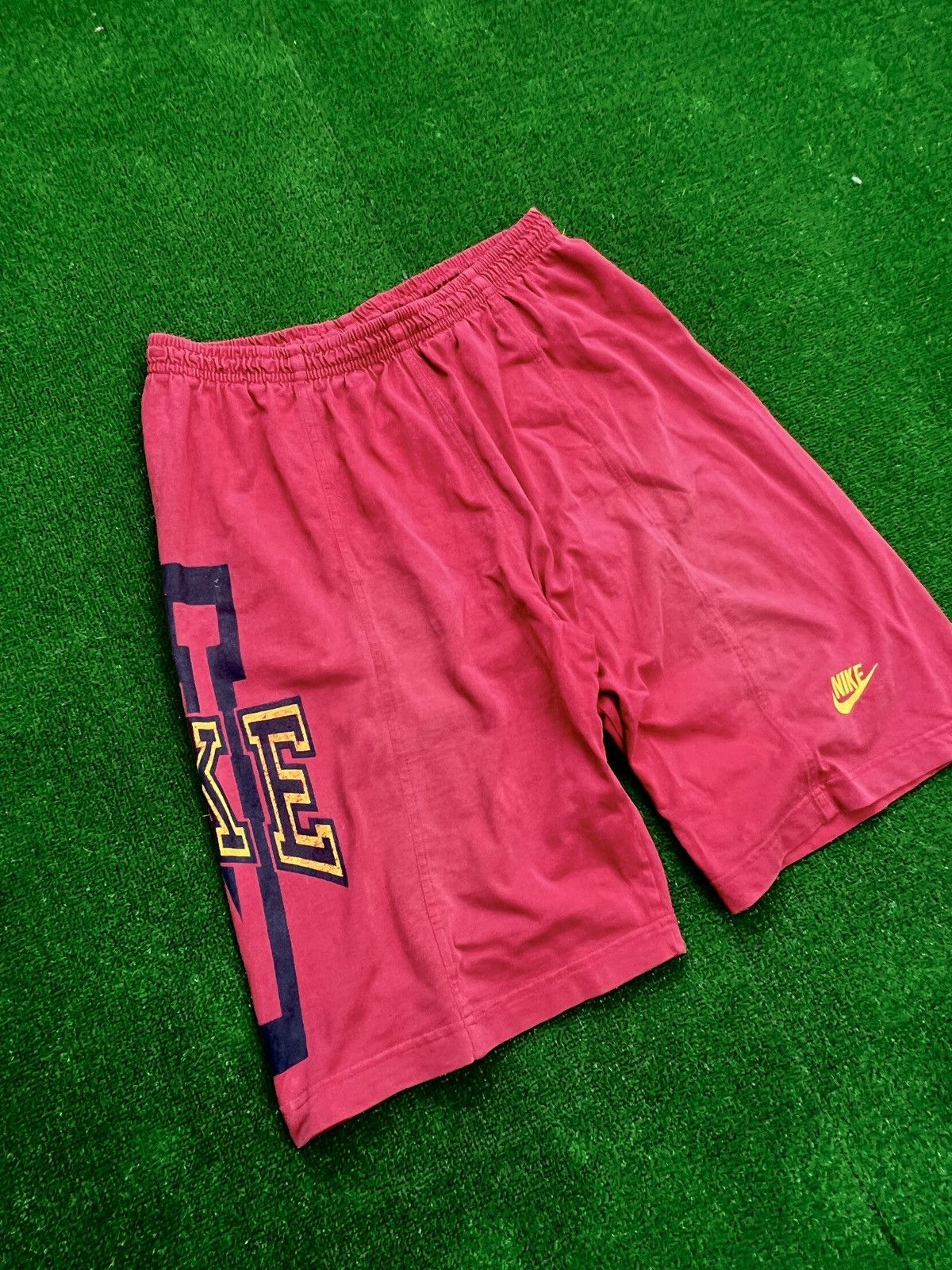 Nike × Vintage Vintage Nike Shorts Size US 40 / EU 56 - 2 Thumbnail