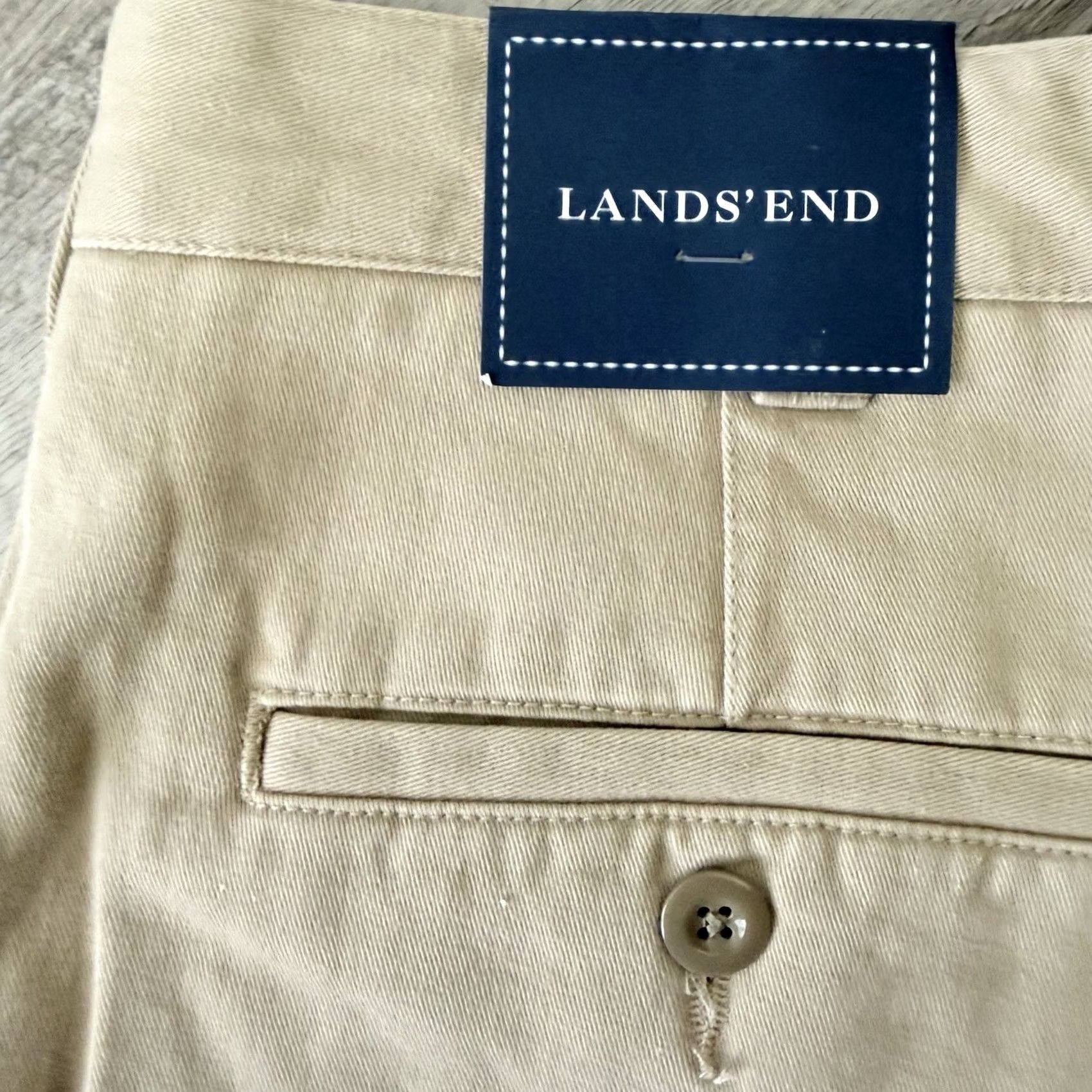 Lands' End Lands' End Chino Pants Mens 34 Khaki Flat Front 100% Cotton NEW Regular Straight Belt Loops Pockets Casual Workwear Tailored Size US 34 / EU 50 - 4 Thumbnail