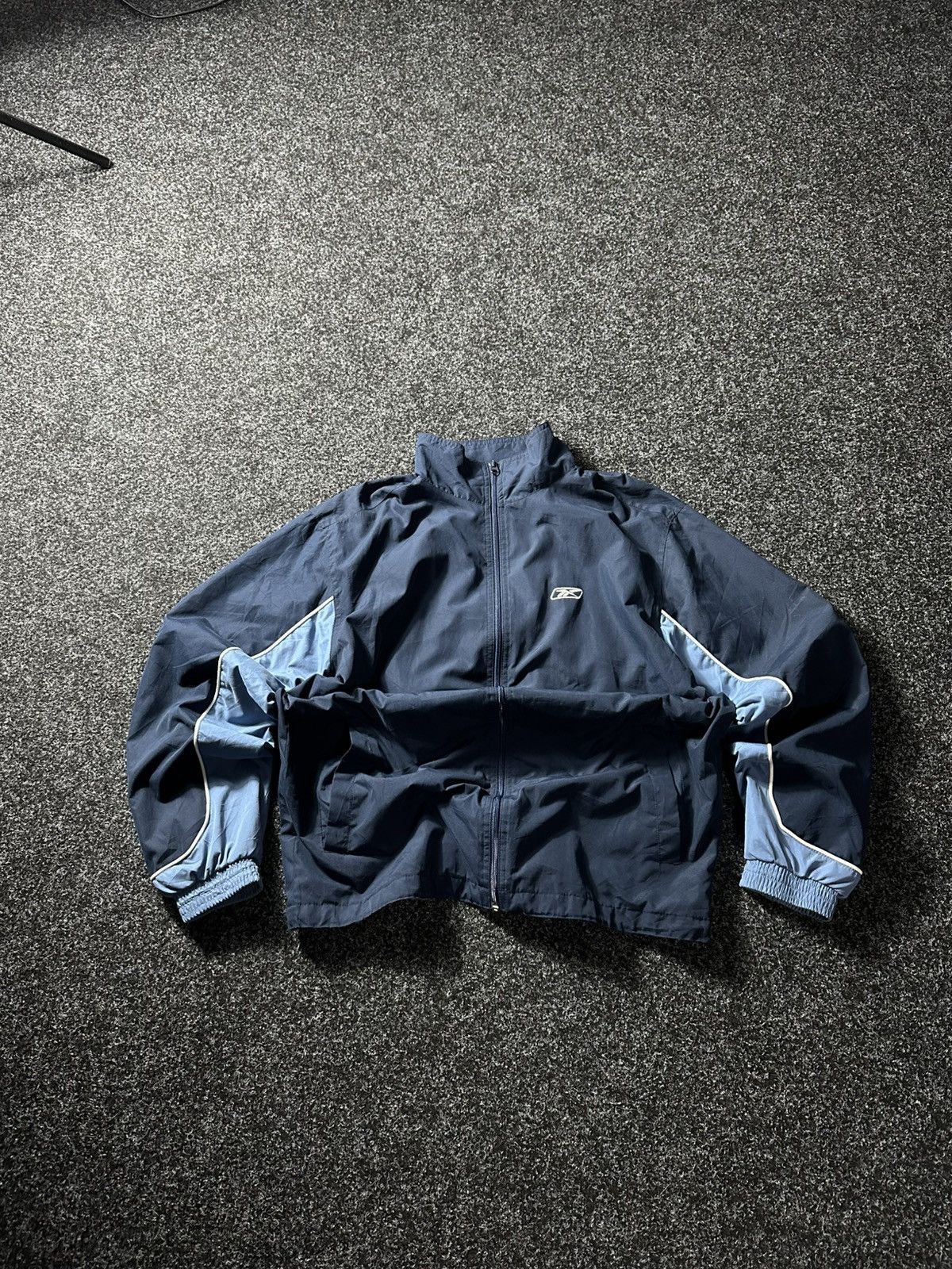 Reebok × Vintage 🚨VINTAGE REEBOK WINDBREAKER USA boxy BLUE rare 90s Size US M / EU 48-50 / 2 - 1 Thumbnail