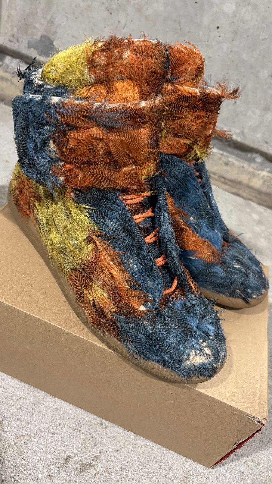 Maison Margiela Maison Margiela Dyed Duck Feathers Future Size US 13 / EU 46 - 2 Thumbnail