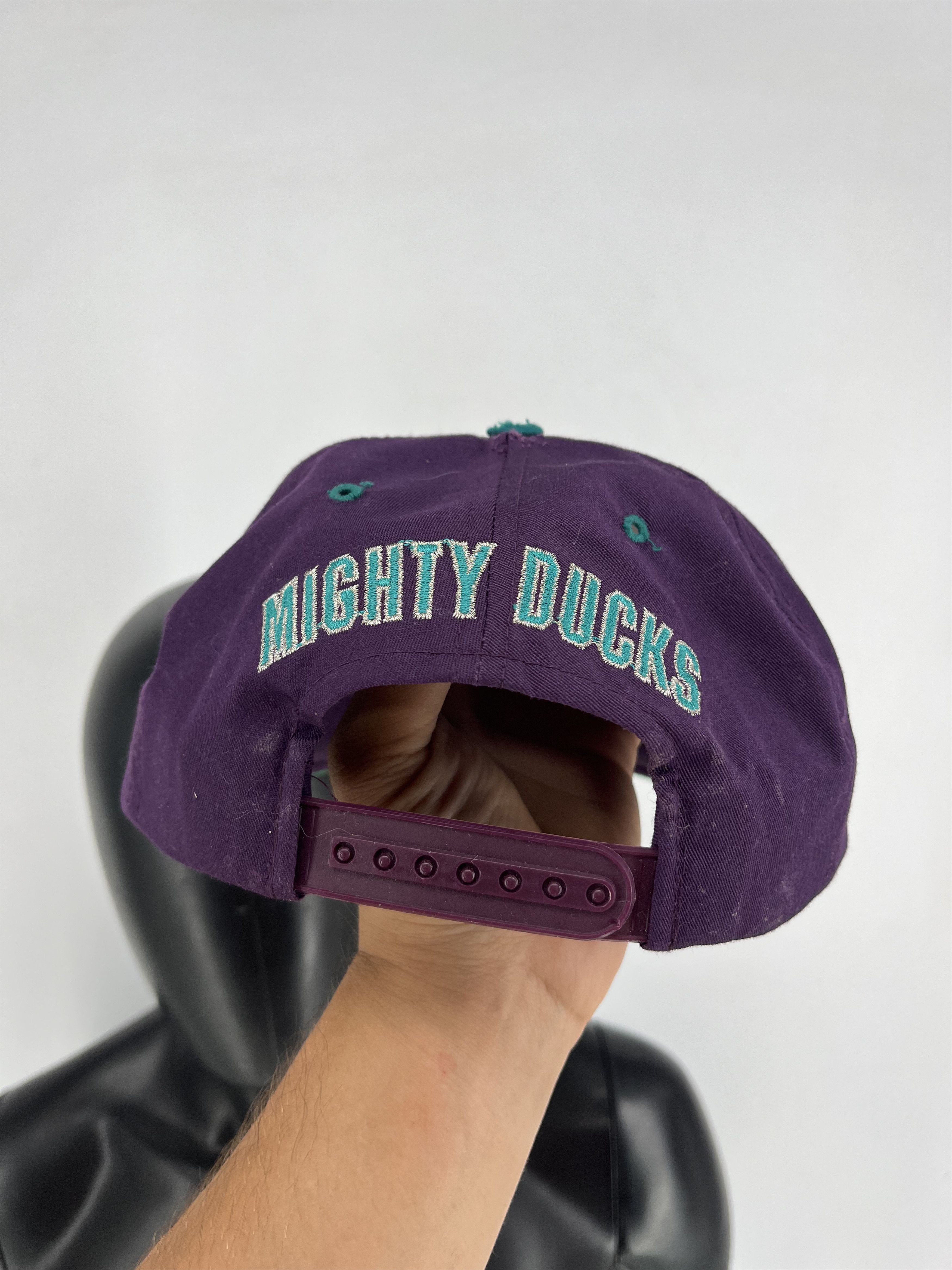 NHL Vintage Y2K NHL Hockey Embroidery logo Vintage Cap Size ONE SIZE - 6 Thumbnail