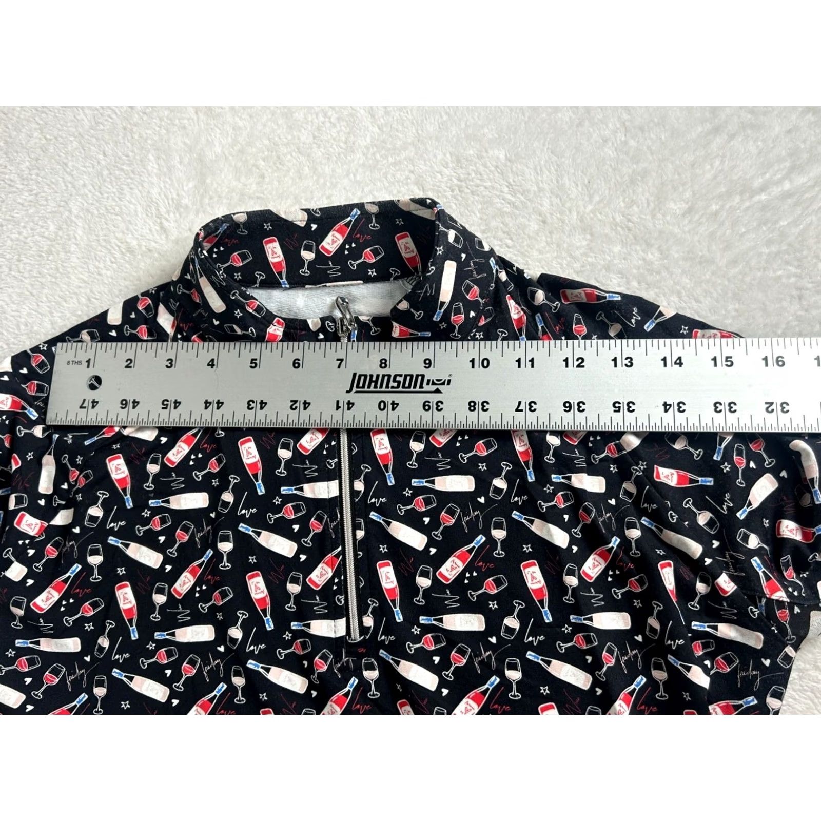 Vintage Sport Haley Top Medium 1/4-Zip Performance Cheers To Us Wine Bottle Print Womens Size M / US 6-8 / IT 42-44 - 5 Thumbnail