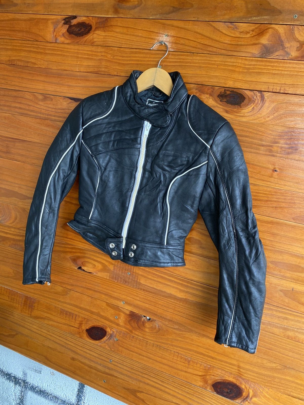 Leather Vintage ECHTES LEDER Cropped Motorcycle Leather Jacket Black Size XXS / US 00 / IT 34 - 4 Thumbnail