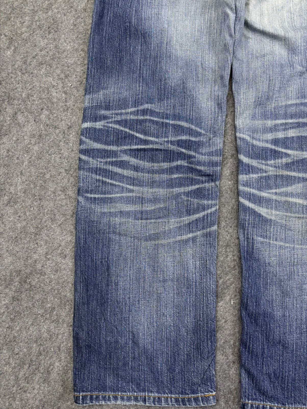 Edwin 💥Thrashed💥Wide Edwin Thrashed Style Distressed Denim F960 Size US 30 / EU 46 - 13 Thumbnail