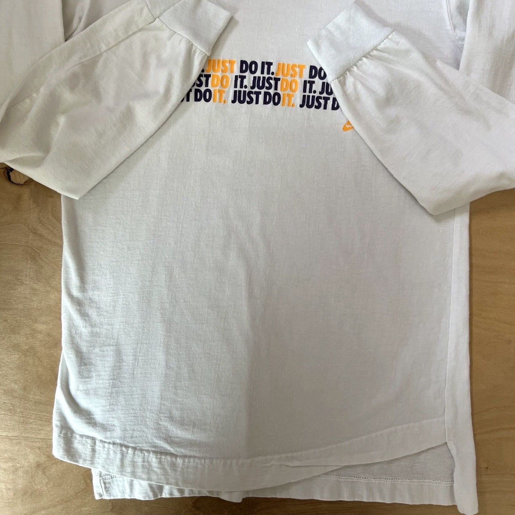 Nike VINTAGE Nike Just Do It Shirt Small White 90s Long Sleeve Made in USA Oregon Mens S White Nike Shirt 90s Size US S / EU 44-46 / 1 - 5 Thumbnail