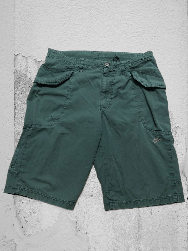Nike Nike Shorts CARGO Size US 34 / EU 50 - 1 Thumbnail