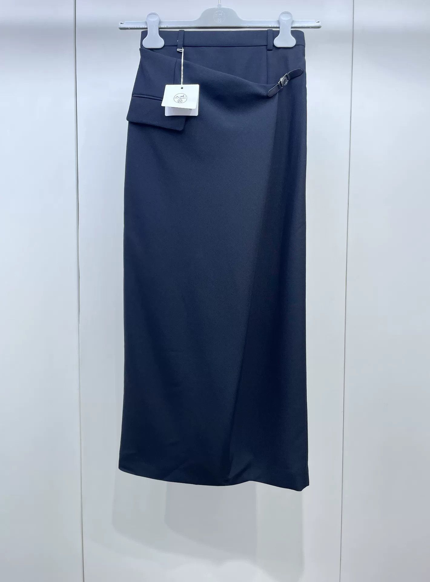 Hermes Hermes 2024 SS Runway Navy Skirt Size US 34 / EU 50 - 1 Thumbnail