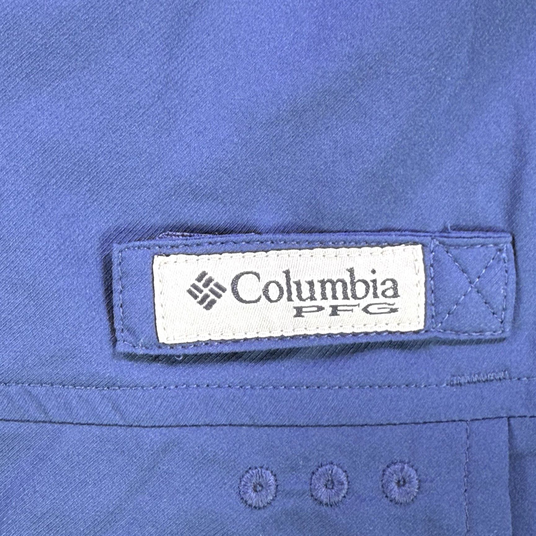 Vintage Columbia PFG Blood and Guts IV Woven Long Sleeve Shirt Blue Omni-Shield LG Mens Regular Button-Up Collared Short Sleeve? Size US L / EU 52-54 / 3 - 5 Thumbnail