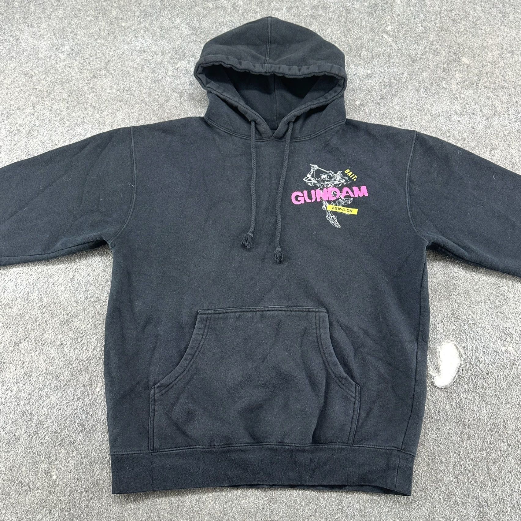 Vintage Gundam Hoodie Men M Black Pullover Sweatshirt ASW G 08 Bait Barbatos 90s Anime Mens Size US M / EU 48-50 / 2 - 3 Thumbnail