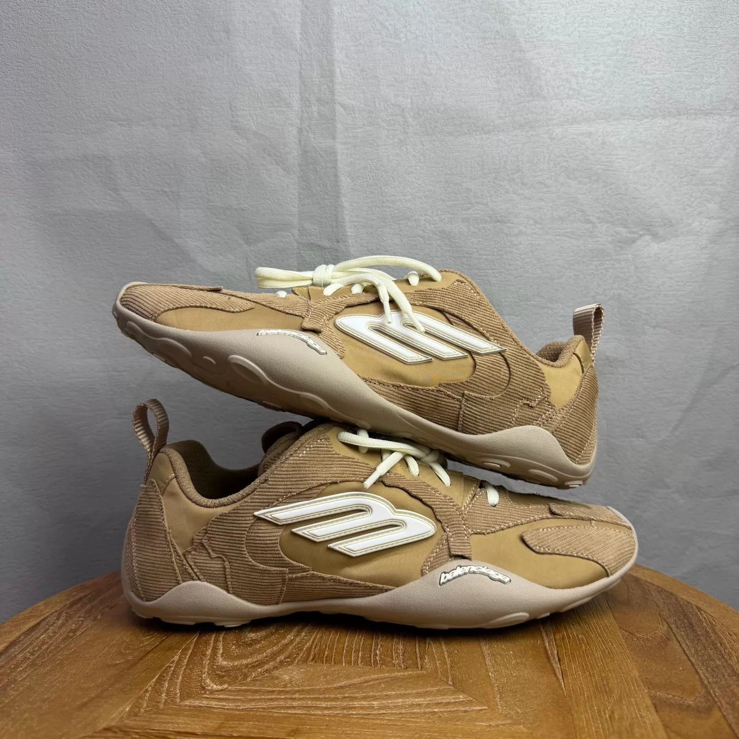 Balenciaga Balenciaga Mon Utra NY Tan Men's 40 9.99 New Box & Dust Bag Size US 7 / EU 40 - 4 Thumbnail