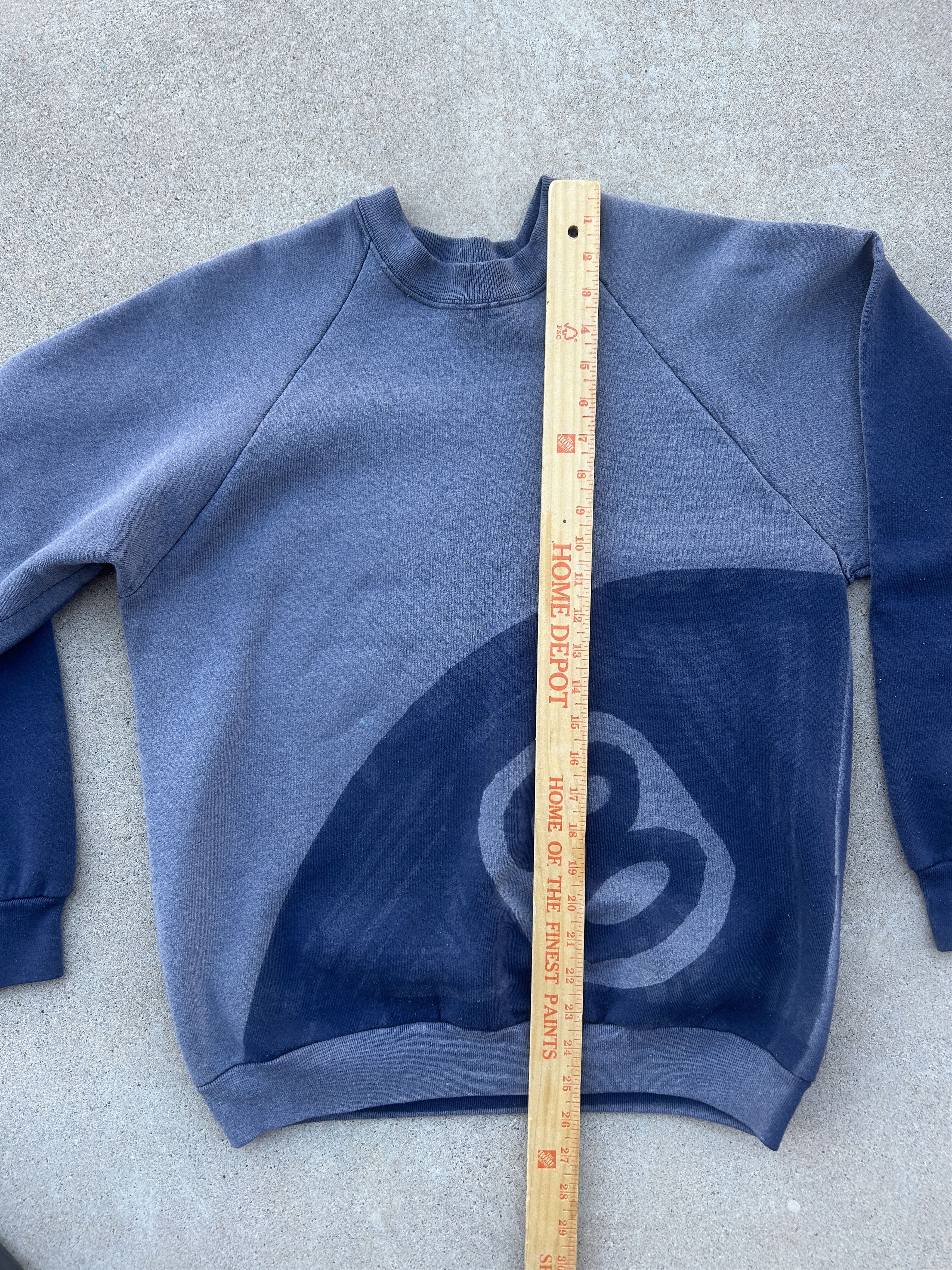 Other Vintage Stussy Style 8 Ball Blue Sun Faded Sweatshirt Size US L / EU 52-54 / 3 - 3 Thumbnail
