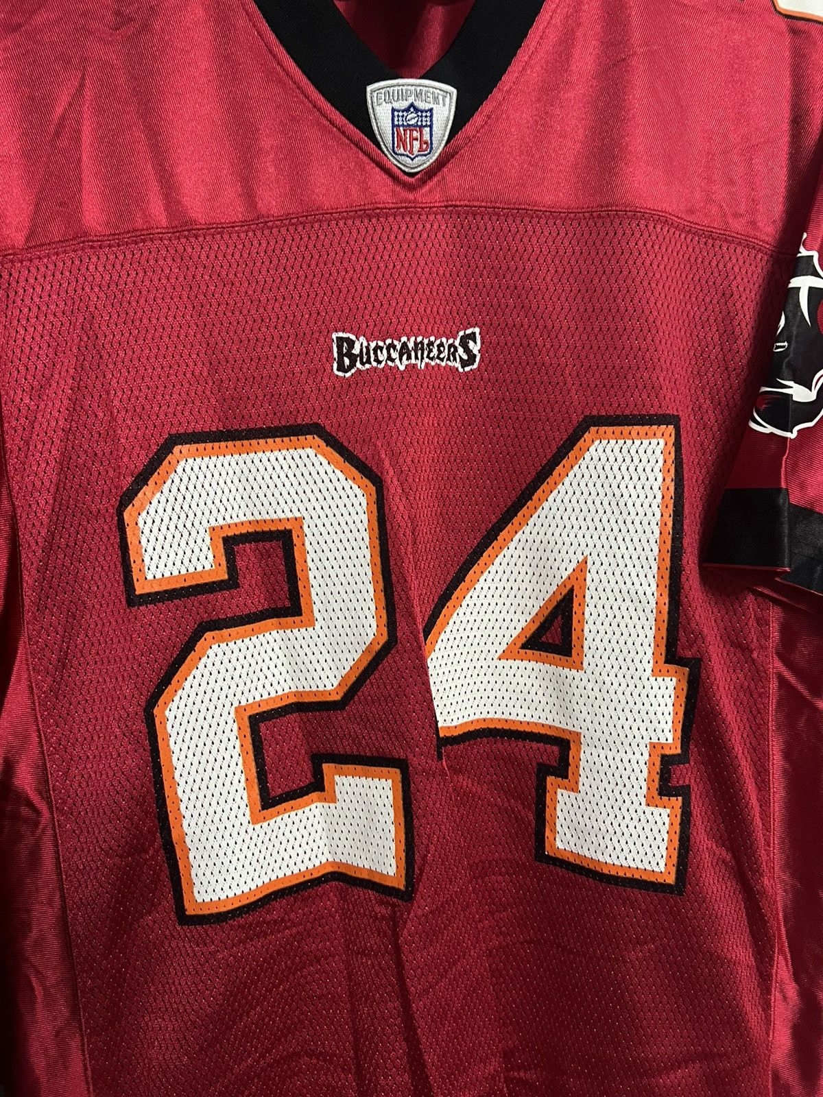 NFL Bucs Jersey Size US M / EU 48-50 / 2 - 3 Thumbnail