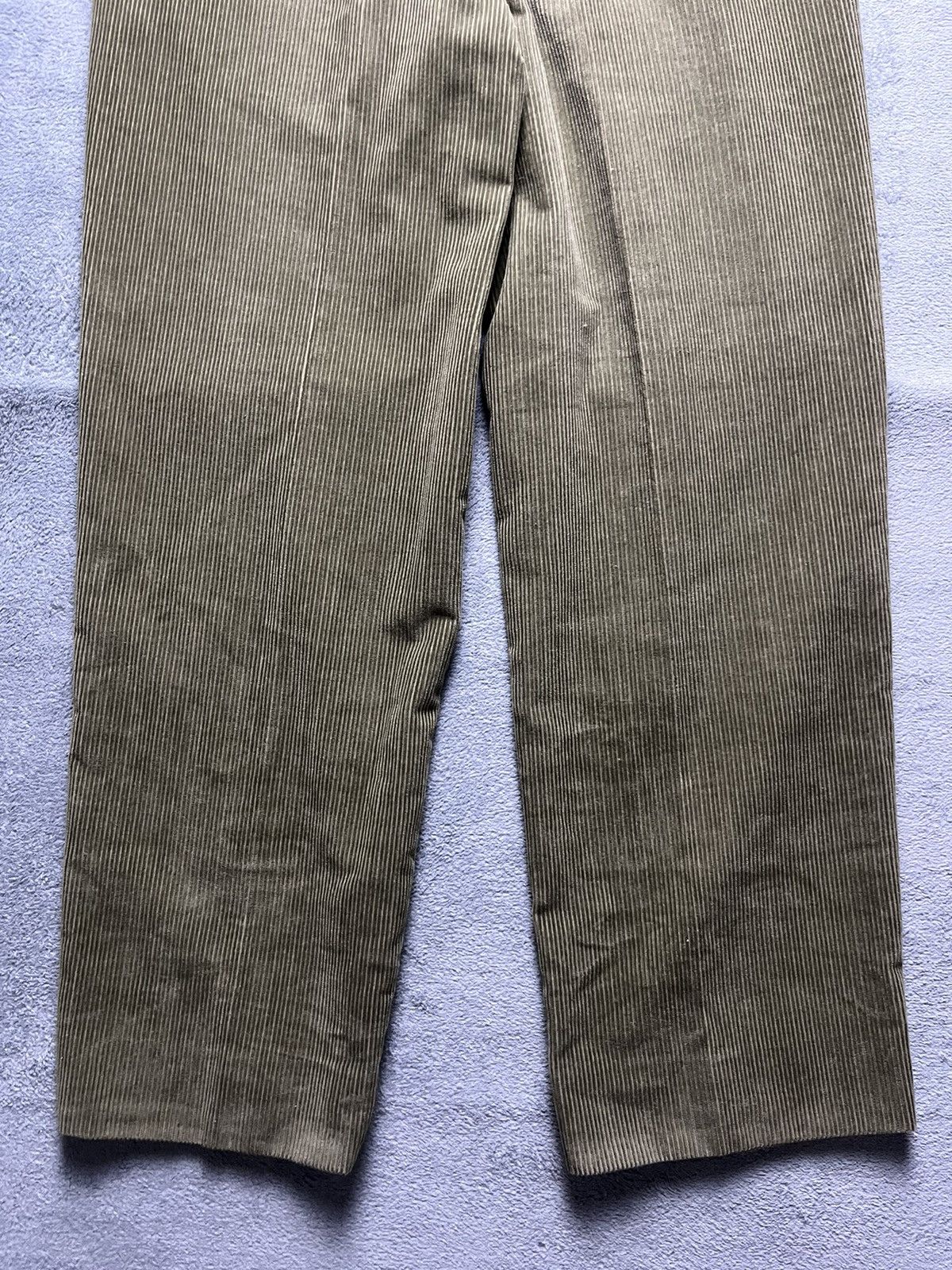 Brioni Brioni - Pleated Corduroy Pants Size US 35 - 5 Thumbnail