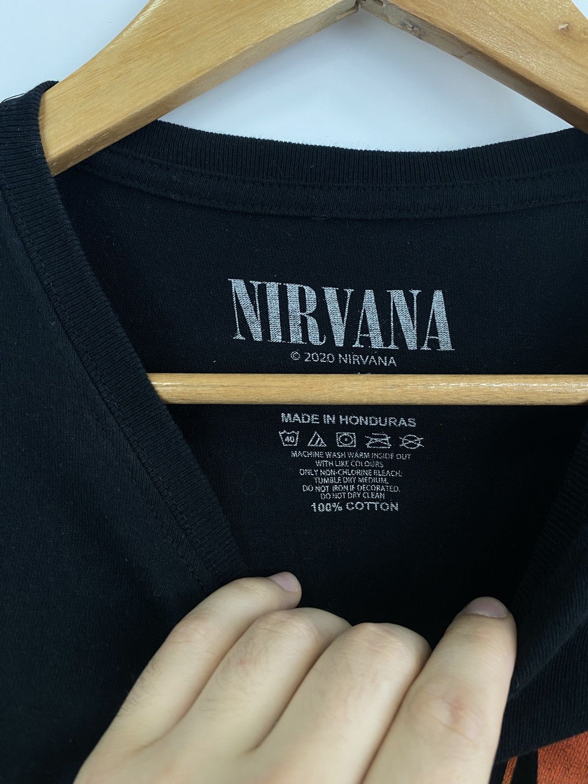 Nirvana 🇺🇸 Y2K Nirvana Kurt Cobain T-Shirt Rare Retro Size US L / EU 52-54 / 3 - 6 Thumbnail
