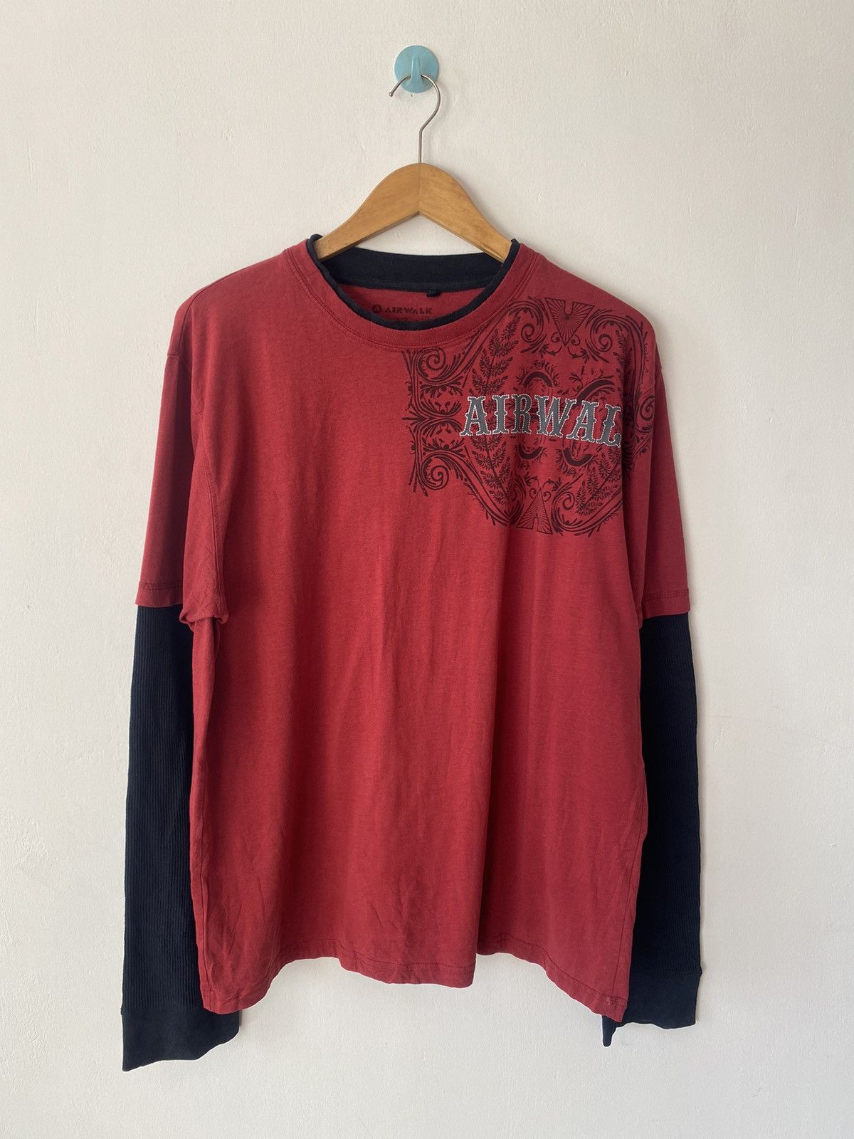 Vintage Crazy Y2K Airwalk Thermal Long Sleeve Tee Size US L / EU 52-54 / 3 - 1 Thumbnail