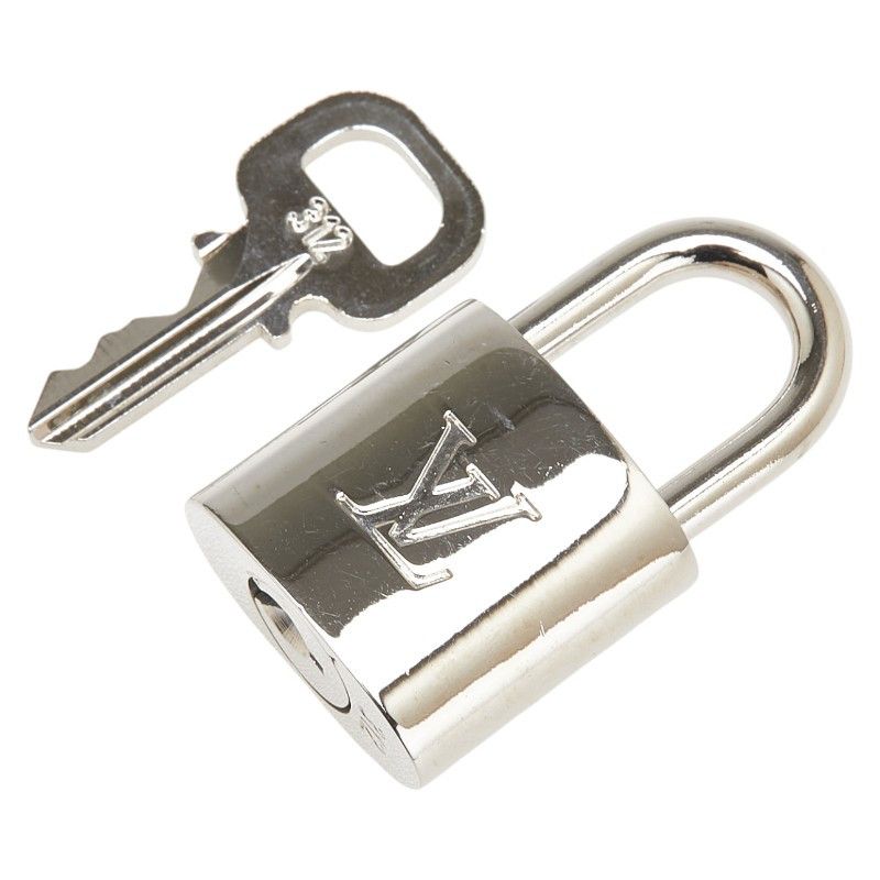 Louis Vuitton Louis Vuitton Metal Padlock Key Set Metal Charm DUTY FREE for USA