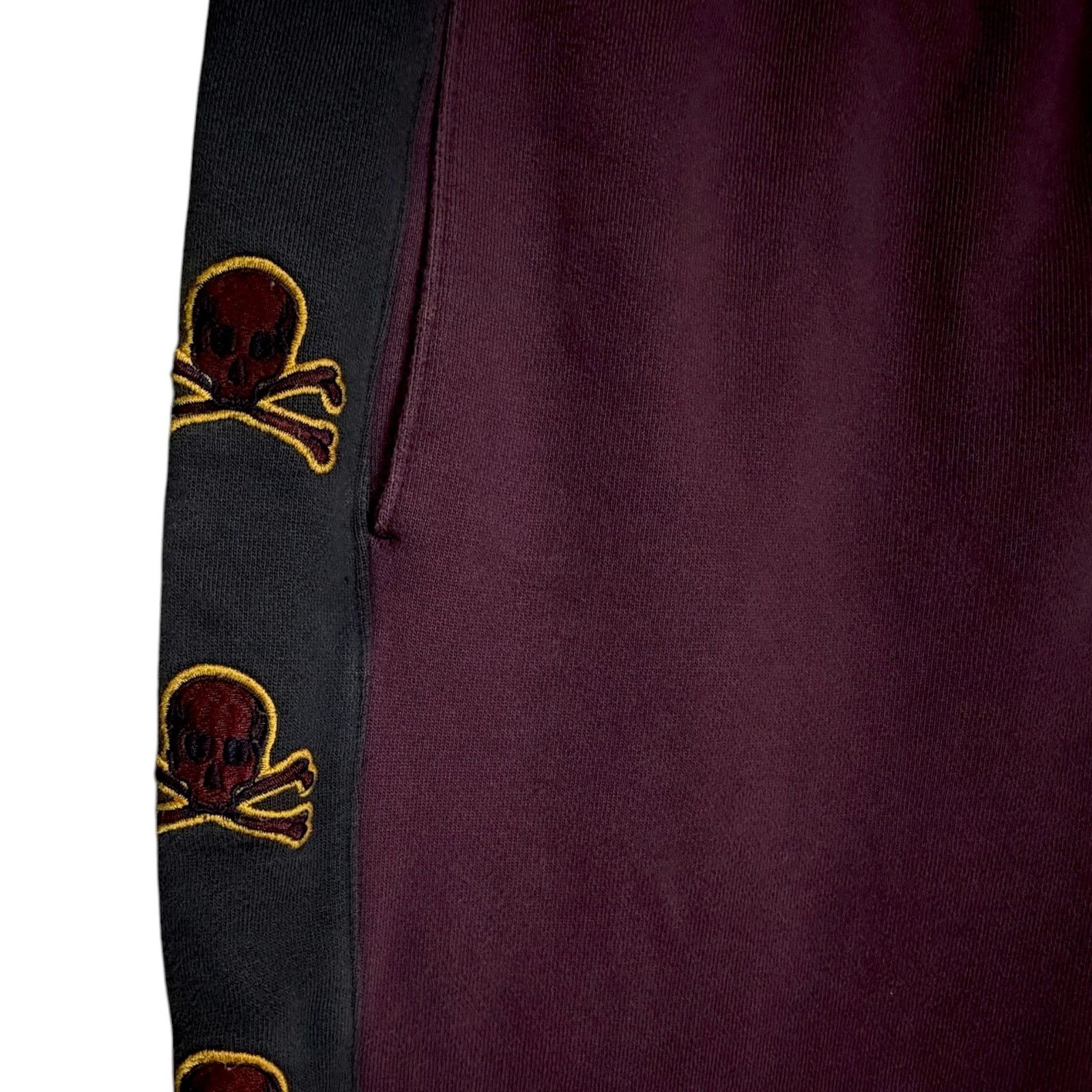 Abercrombie & Fitch Vintage Abercrombie & Fitch Sweatpants XXL Purple Skulls Y2K Size US 36 / EU 52 - 4 Thumbnail