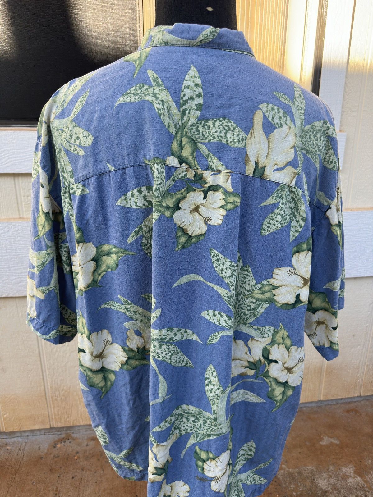 Tommy Bahama Tommy Bahama Hawaiian Print Multicolored Men's XL Size US XL / EU 56 / 4 - 2 Thumbnail