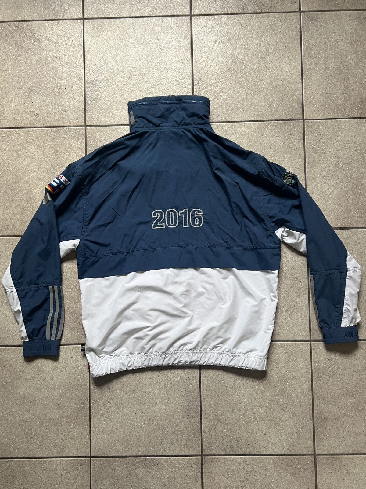 Adidas × Human Made Adidas x Human Made Windbreaker (2016) - Size L Size US L / EU 52-54 / 3 - 2 Thumbnail