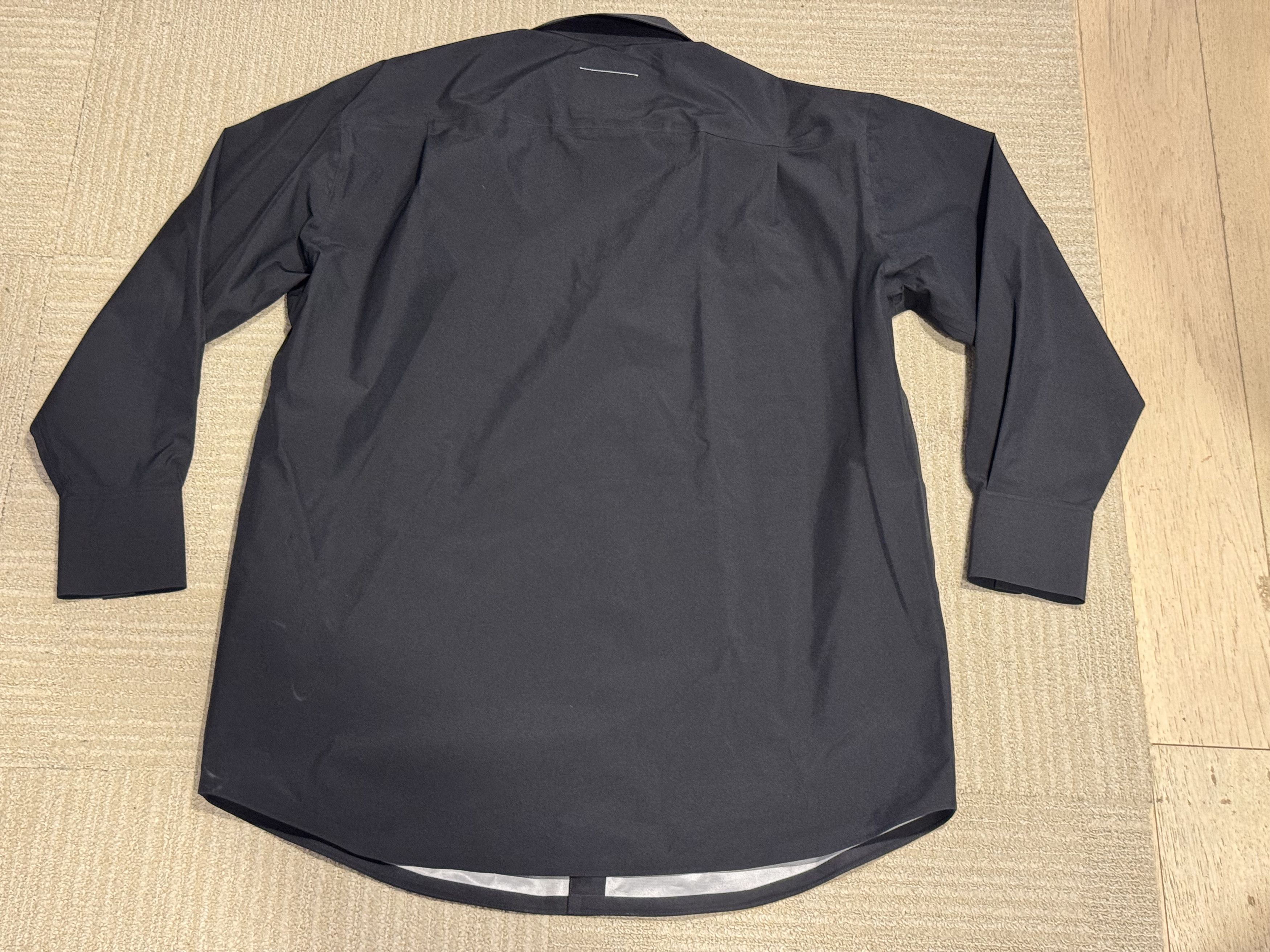 Maison Margiela × Salomon Mm6 x Salomon Gore Tex shirt Size US M / EU 48-50 / 2 - 2 Thumbnail