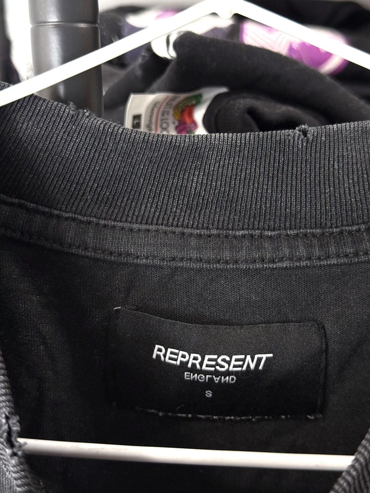 Represent Clo. Represent Co Shark Print T Shirt Streetwear Size US S / EU 44-46 / 1 - 5 Thumbnail