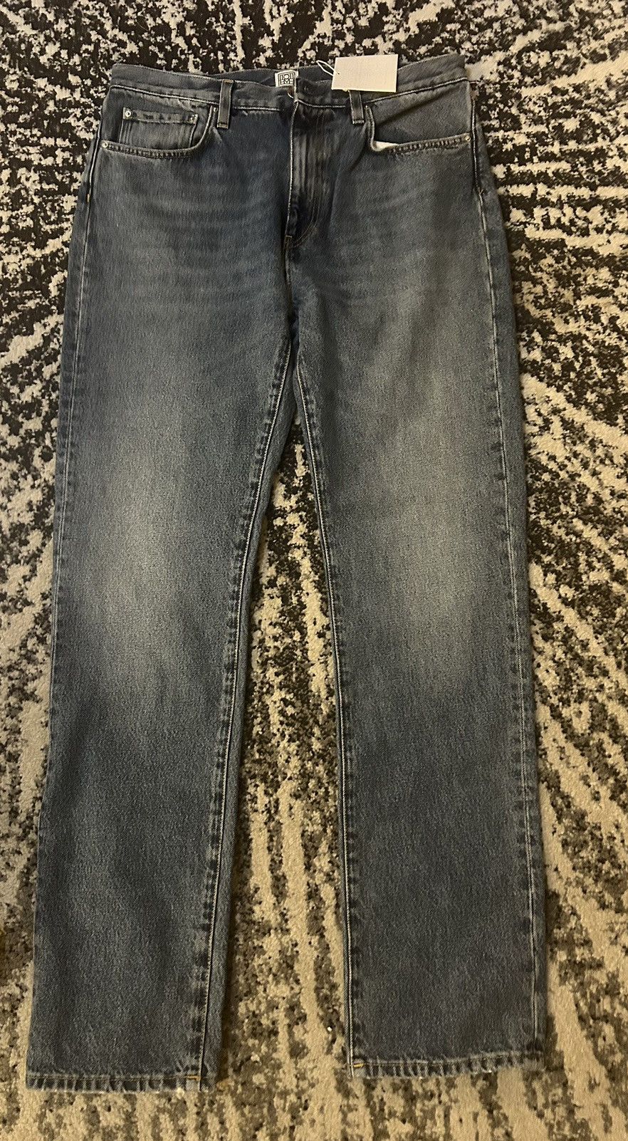 Toteme Toteme Cotton Organic Regular Fit Denim Vintage Wash 425 Size 30" / US 8 / IT 44 - 1 Thumbnail