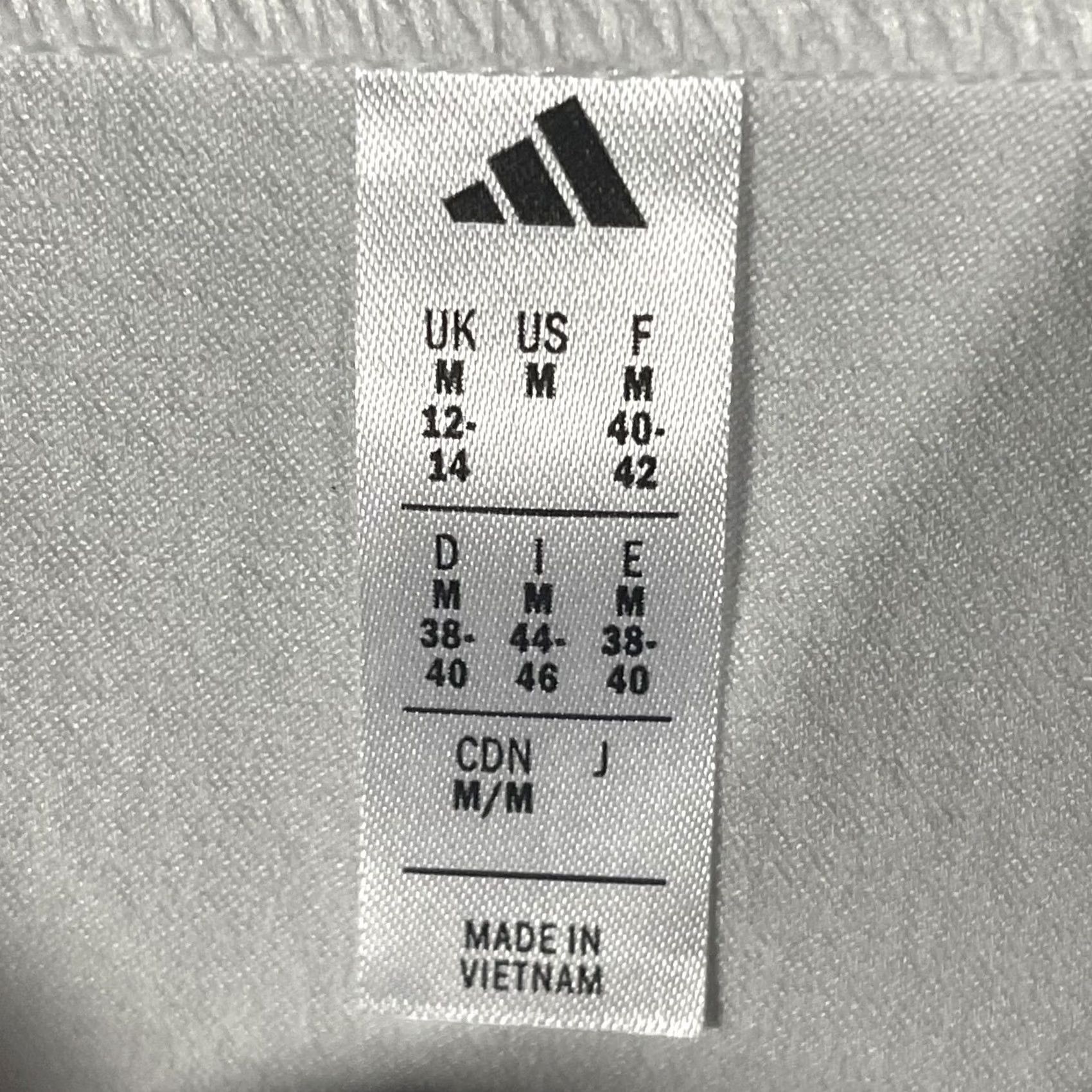Adidas Adidas Jersey Shirt Mens Medium White Henley Snap Baseball Short Sleeve Jersey Sample JI8246 KPN86 Size US M / EU 48-50 / 2 - 5 Thumbnail