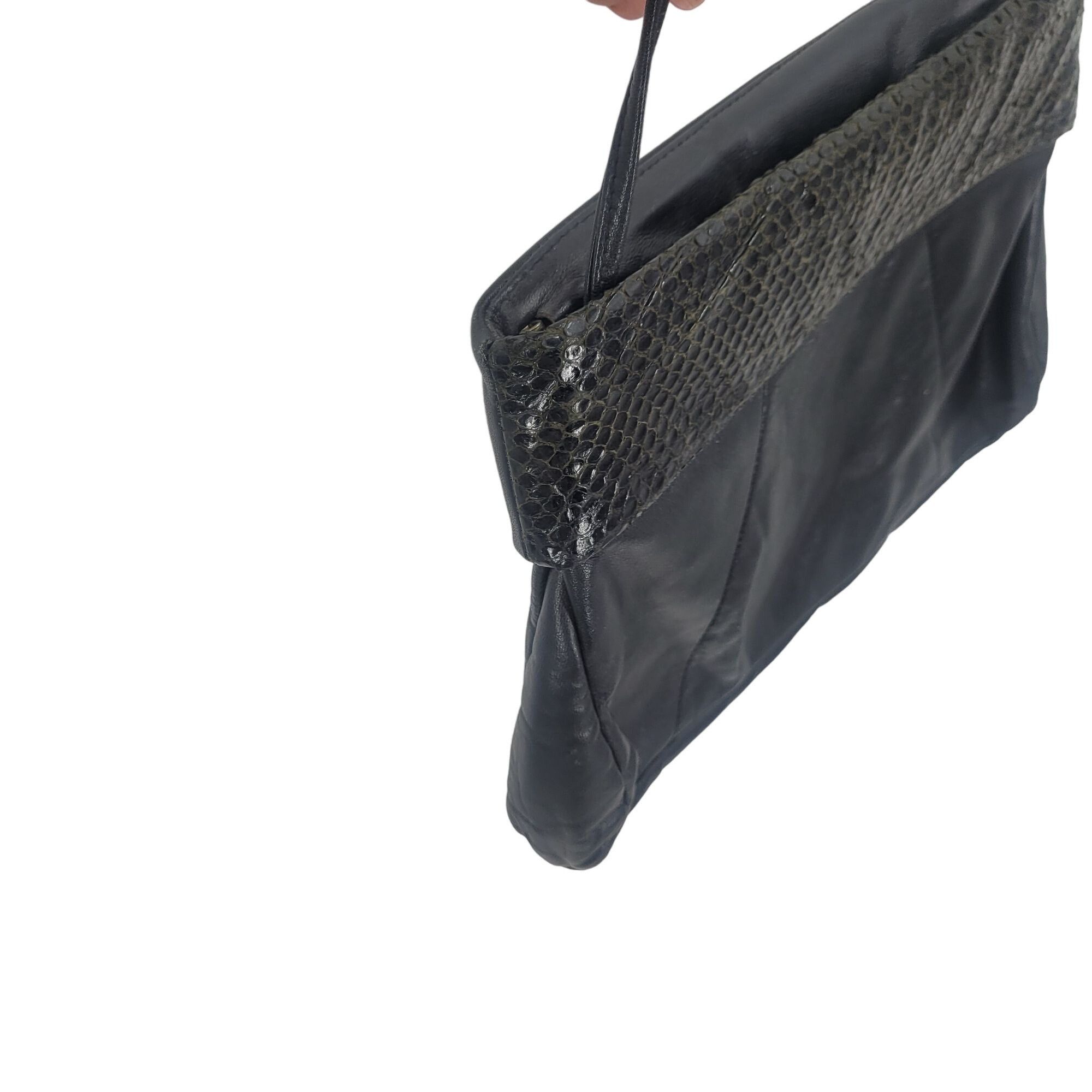 Vintage Vintage 80s Black Genuine Leather Snakeskin Embossed Crossbo Size ONE SIZE - 7 Thumbnail