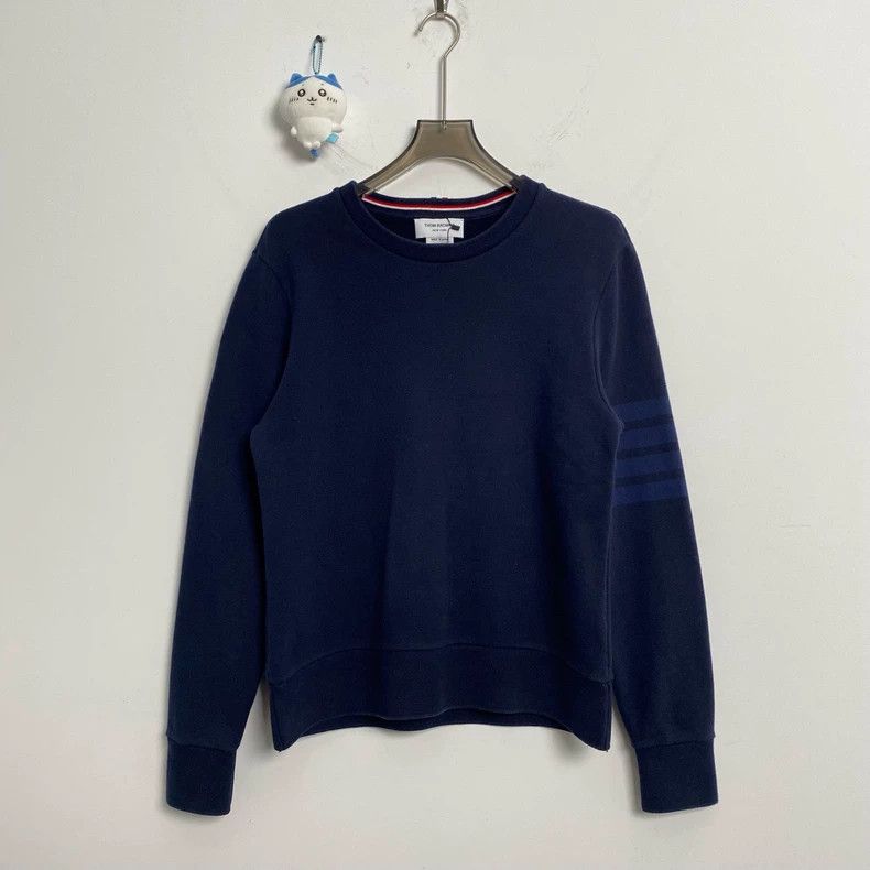 Thom Browne Thom Browne Dark blue four-striped sweatshirt 2503-Nextarro Size US M / EU 48-50 / 2 - 1 Thumbnail