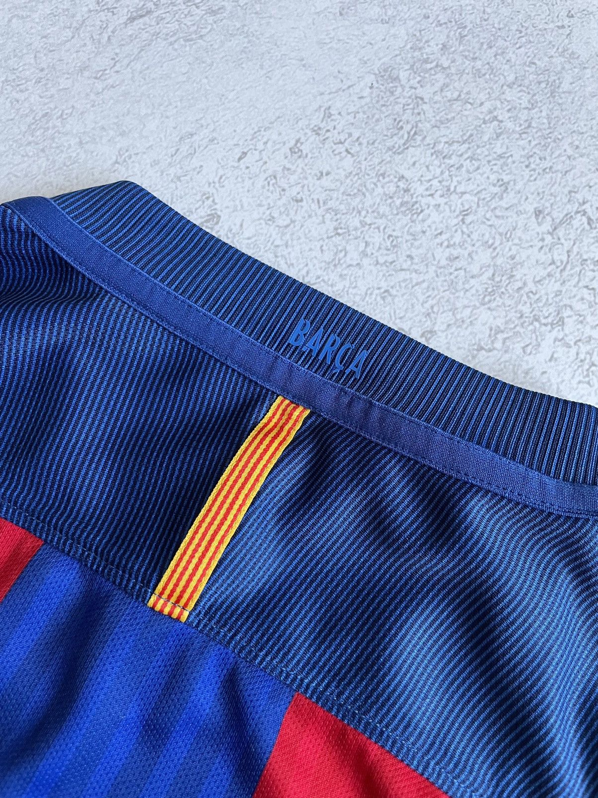 Nike Nike FC Barcelona 2016/2017 Home Soccer Jersey Kit S Size US S / EU 44-46 / 1 - 10 Thumbnail