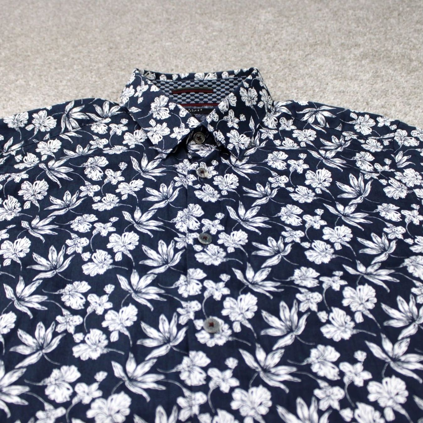 Ted Baker Ted Baker London Shirt Mens 4 Blue Floral 100% Cotton Short Sleeve Button Down Size US S / EU 44-46 / 1 - 4 Thumbnail