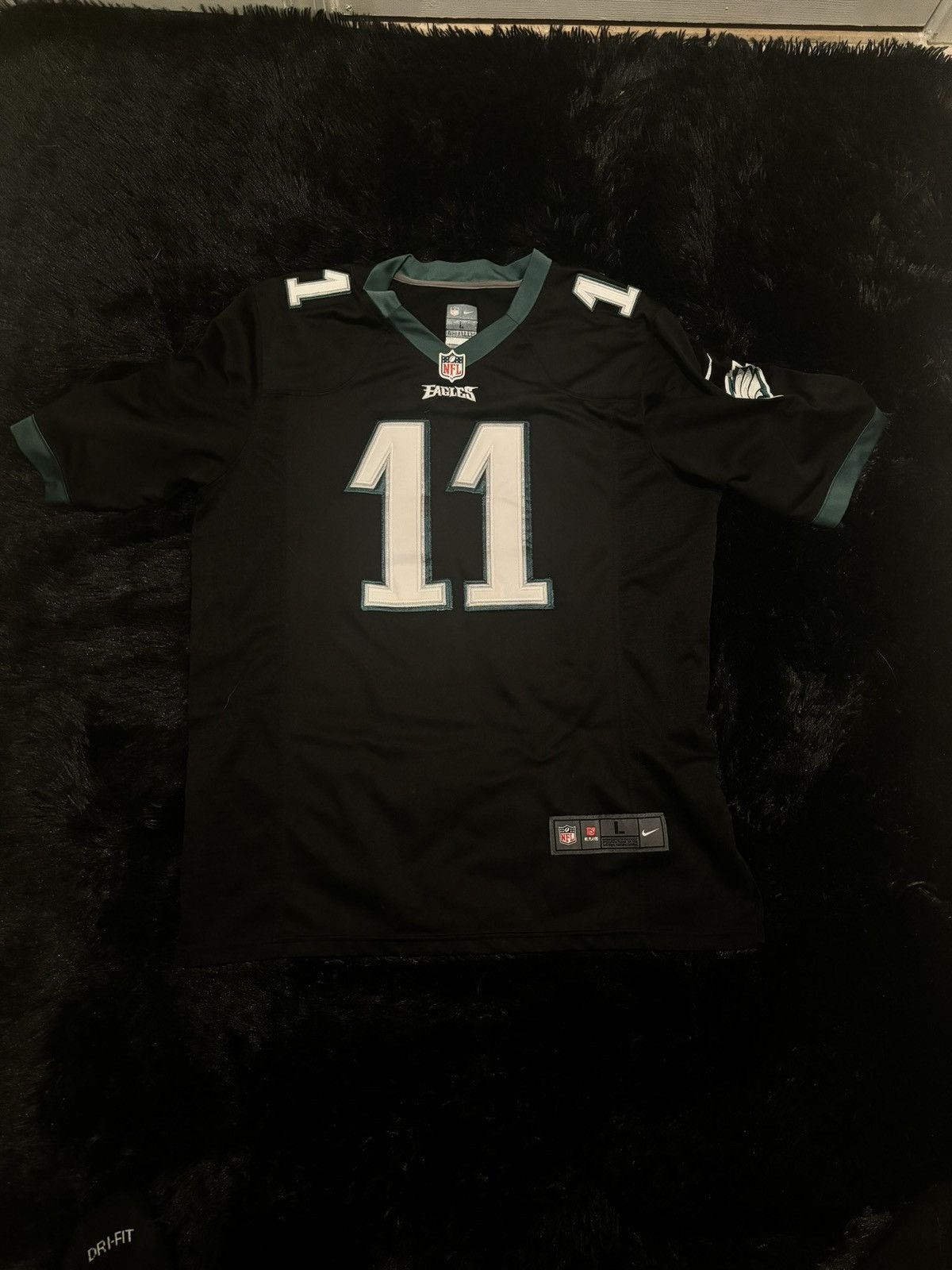 NFL Nike Philadelphia Eagles Carson Wentz Elite Jersey Men Size US L / EU 52-54 / 3 - 1 Thumbnail