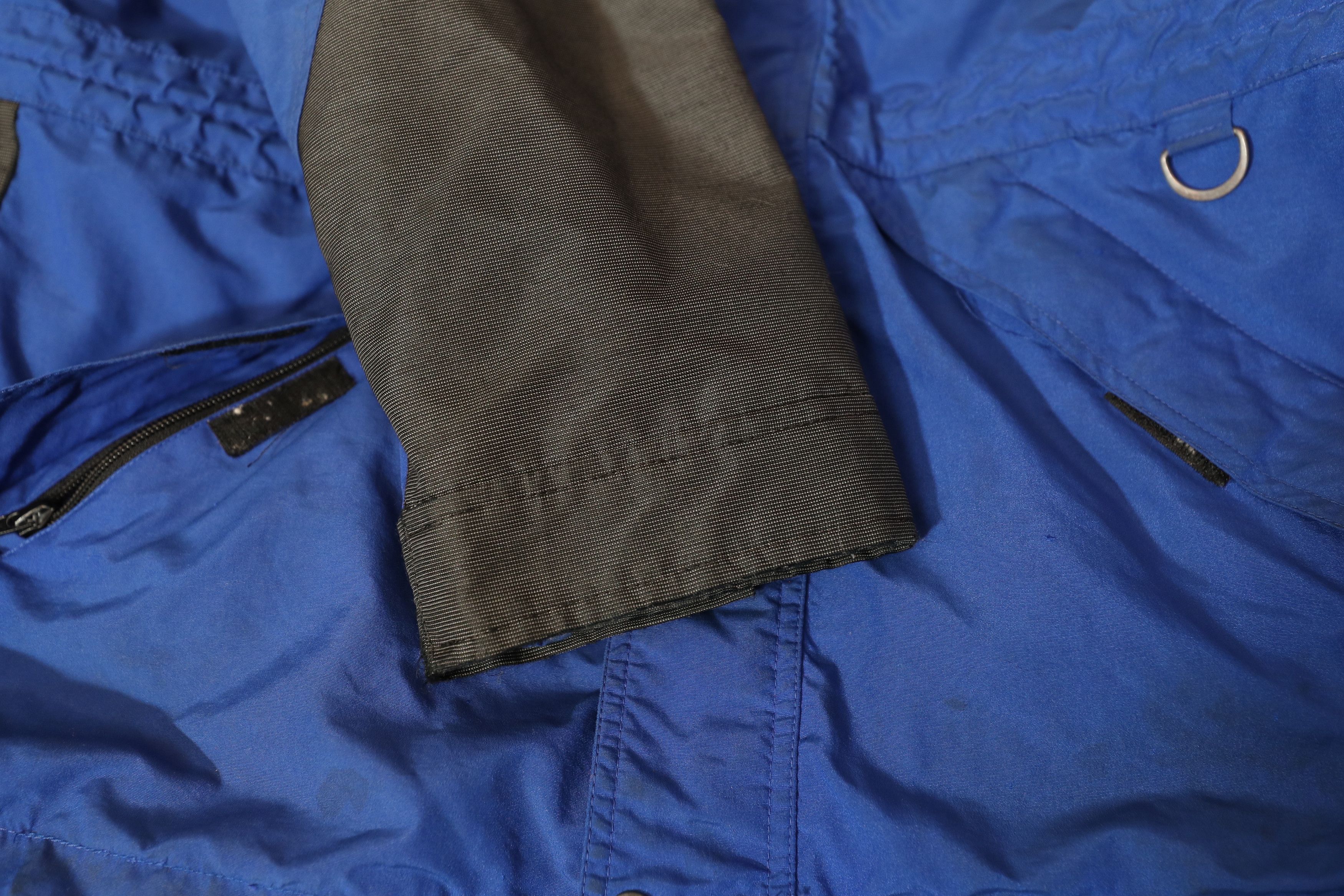 The North Face Vintage TNF Extreme Light Series Shell Jacket (L) Size US L / EU 52-54 / 3 - 6 Thumbnail