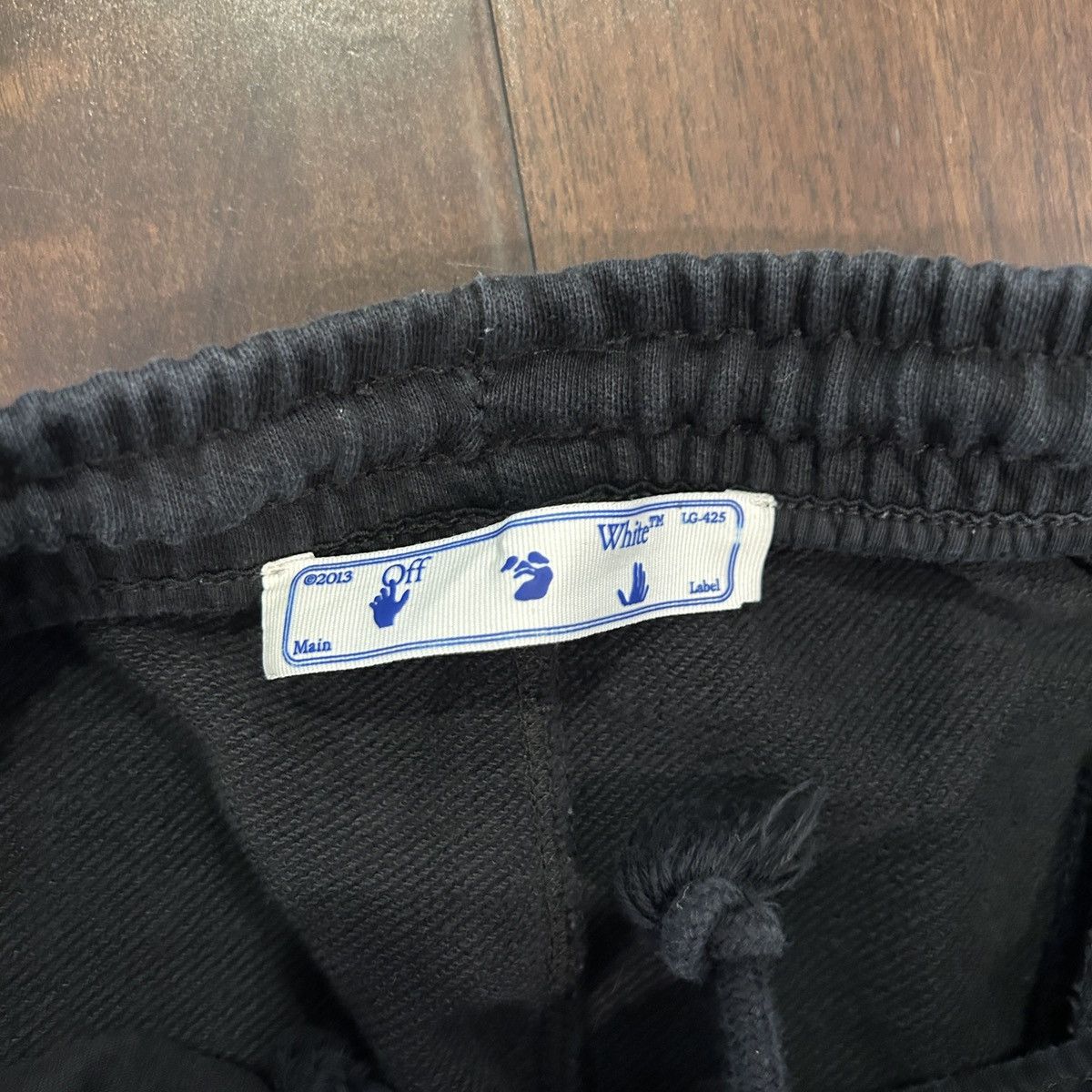 Off-White Off White Rainbow Script Sweatpants Size US 34 / EU 50 - 5 Thumbnail