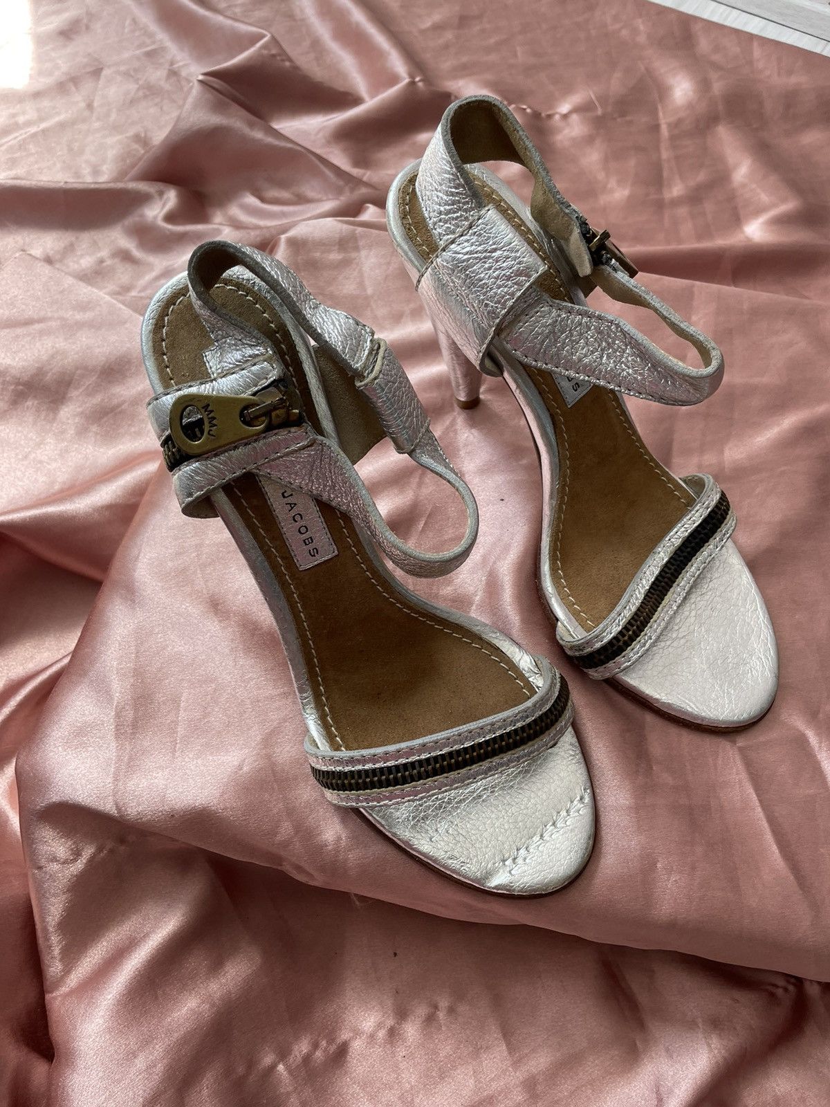 Marc by Marc Jacobs Marc by Marc Jacobs heels Size US 7.5 / IT 37.5 - 11 Thumbnail