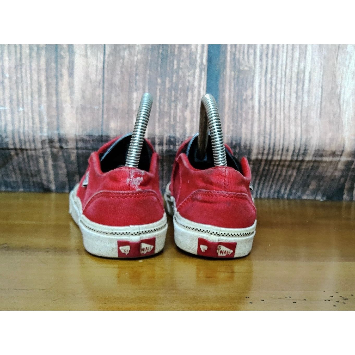 Vans Vans Classic Slip-On Skate Shoes Red Unisex Size US 7 / IT 37 - 7 Thumbnail